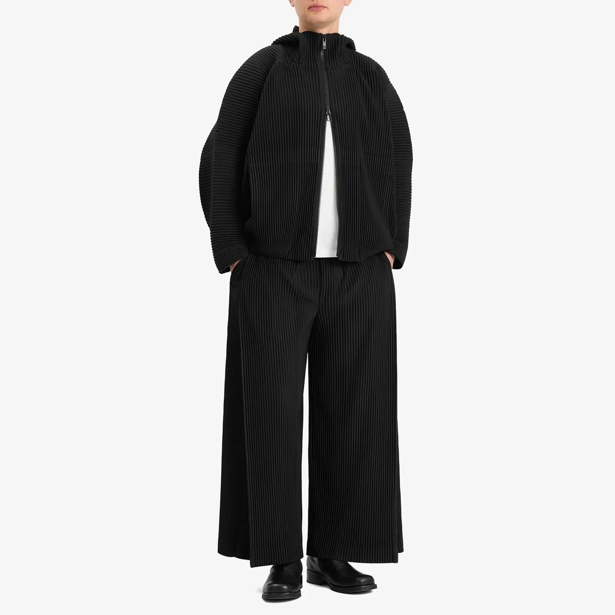 Homme Plissé Issey Miyake Men's Pleated Wide Trousers Black