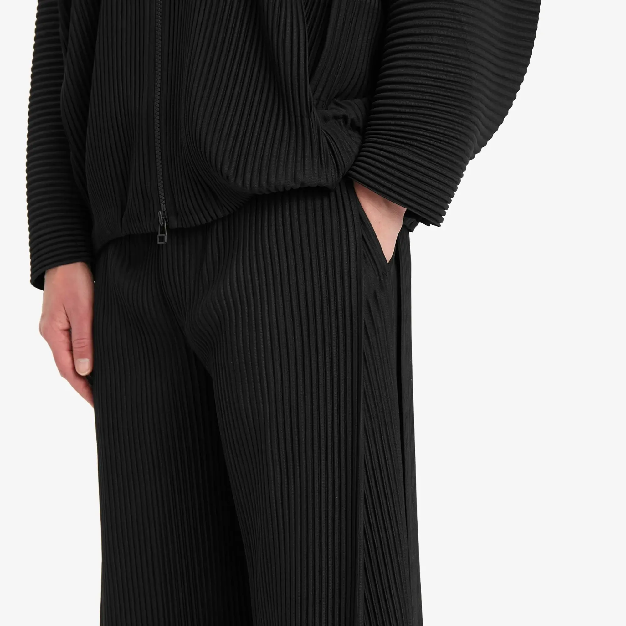 Homme Plissé Issey Miyake Men's Pleated Wide Trousers Black