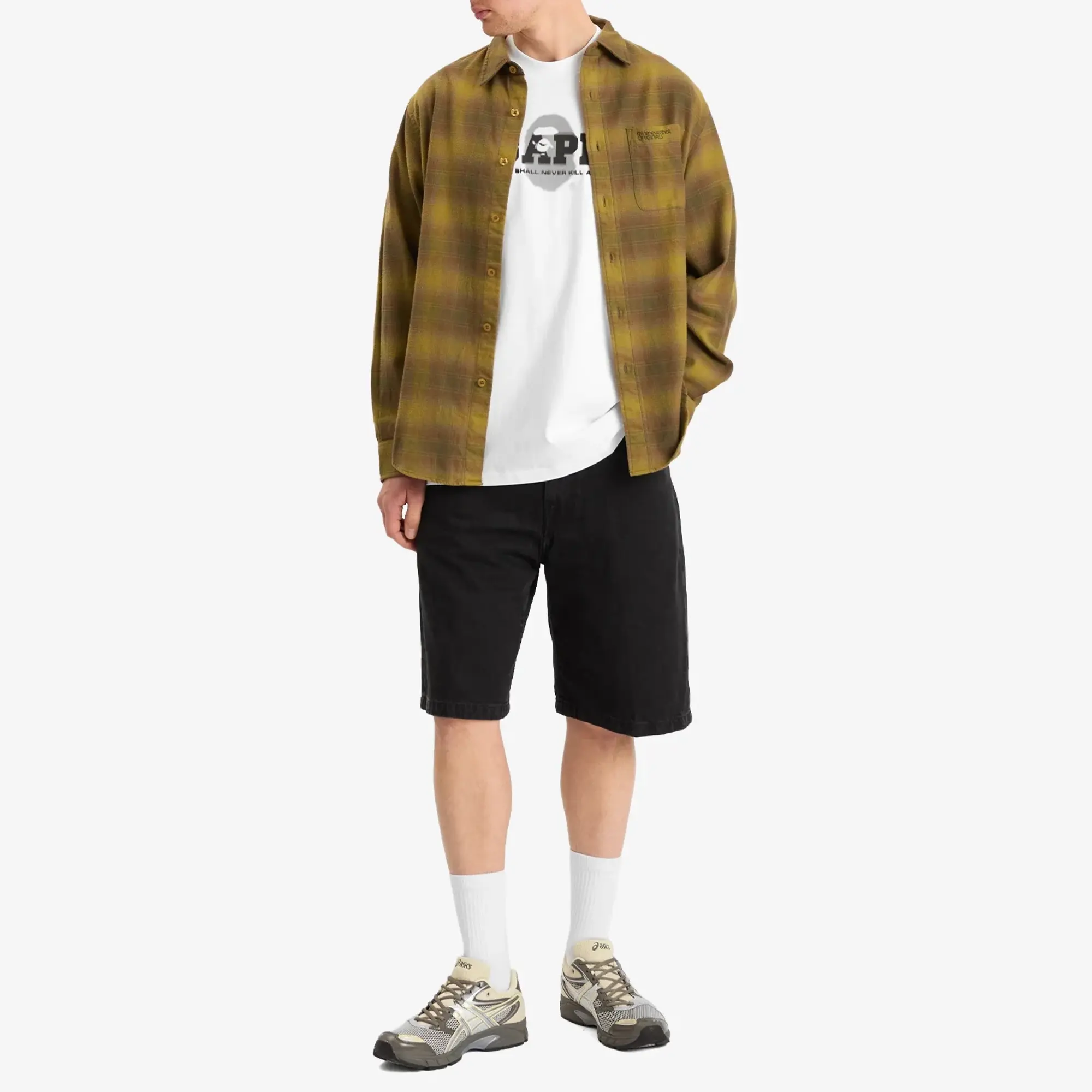 A Bathing Ape Men's Graffiti Logo Relaxed Fit Tee White