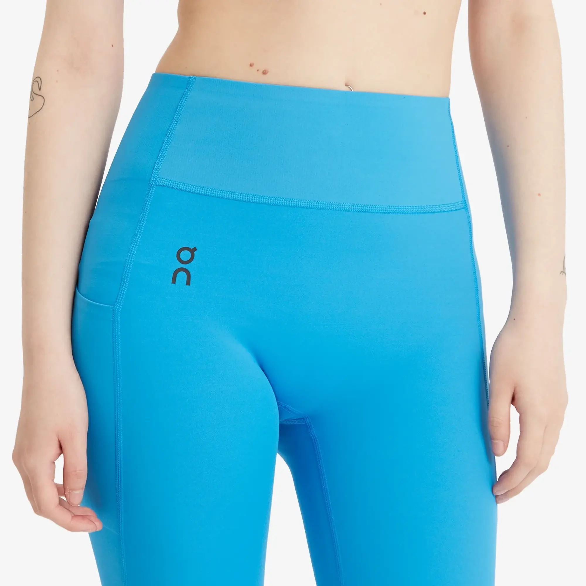 ON Women's Studio Leggings Malibu
