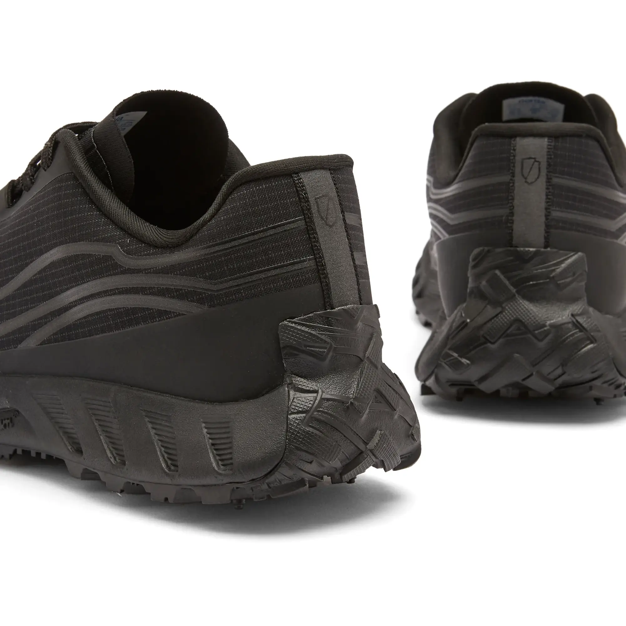 Norda Women's 002 Sneakers Stealth Black