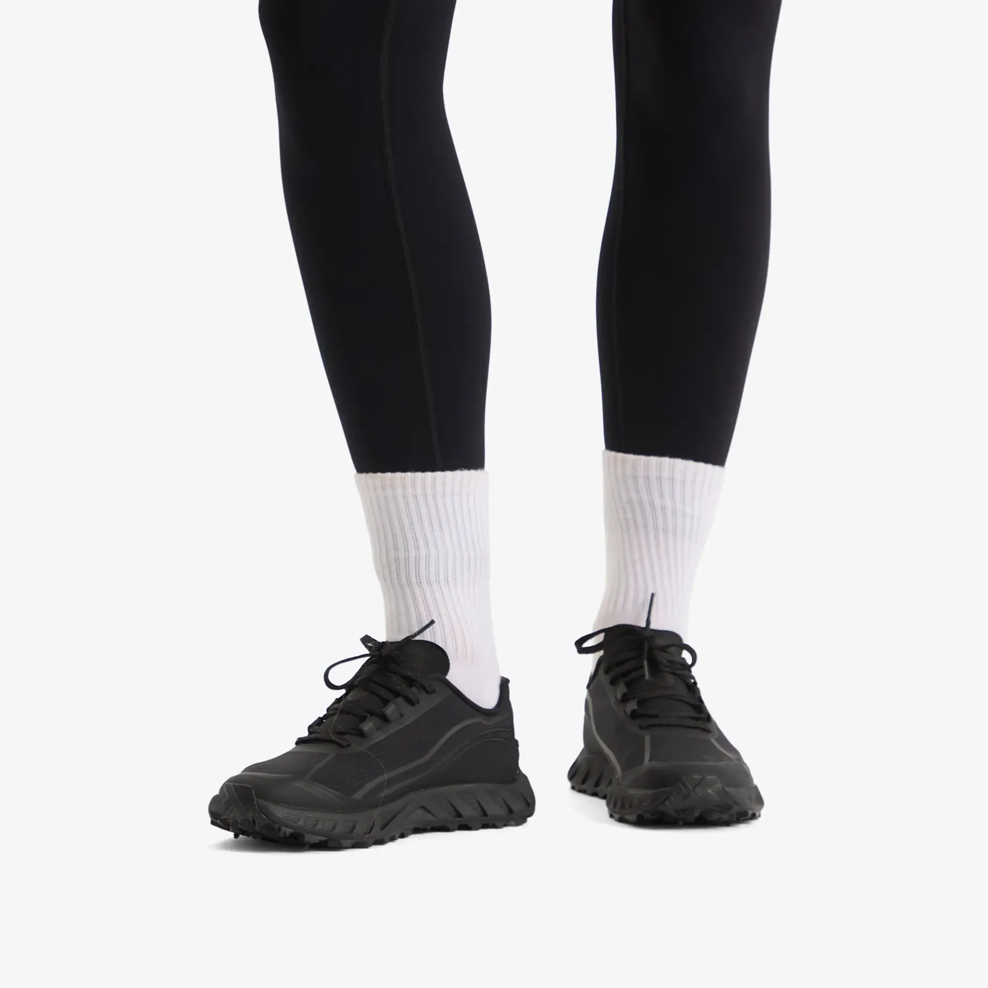 Norda Women's 002 Sneakers Stealth Black