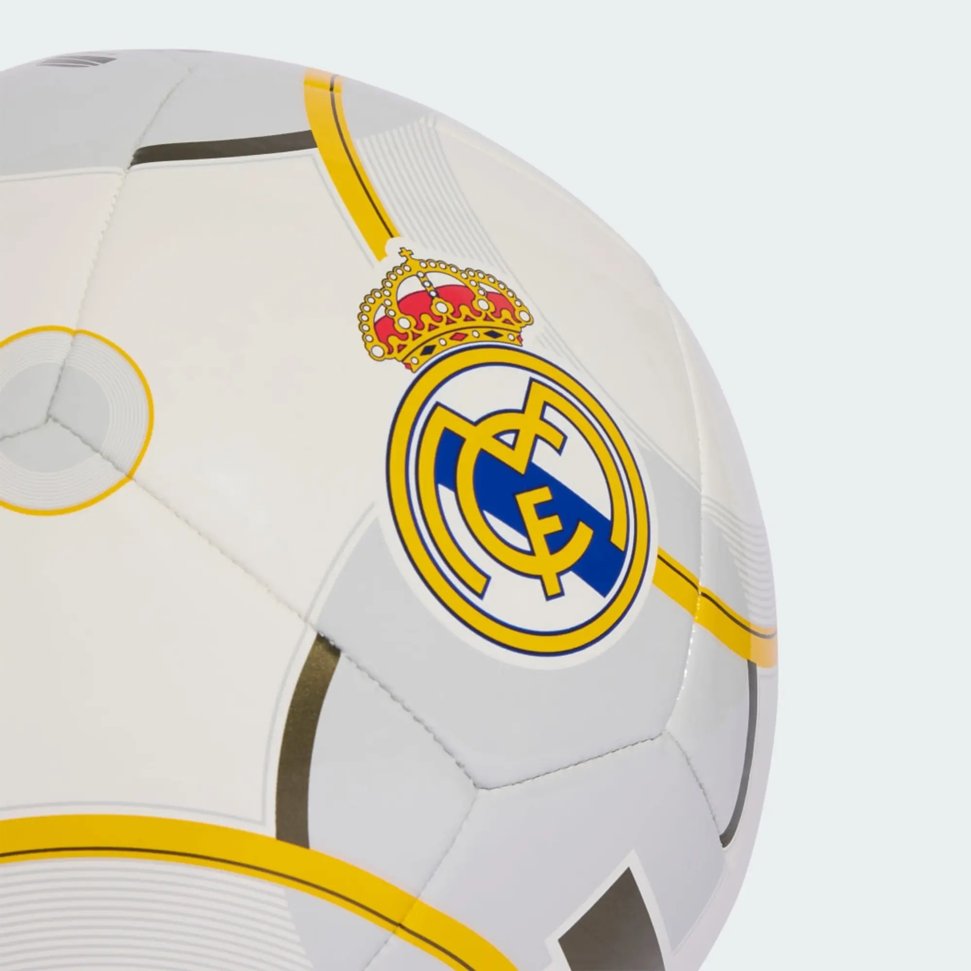 adidas Real Madrid Home Club Ball
