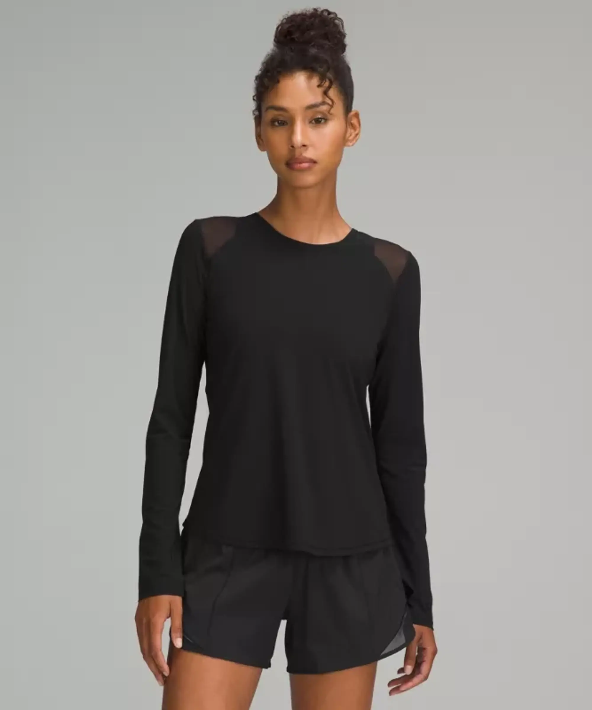 lululemon – Women's Sculpt Long-Sleeve Shirt Pleated – Color Black – Size 4