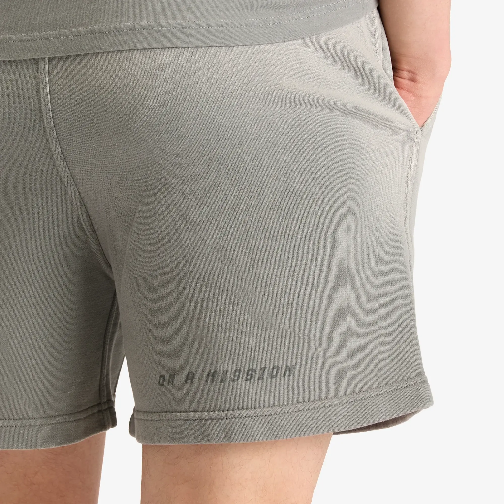 Represent Men's 247 Motion Short Titanium
