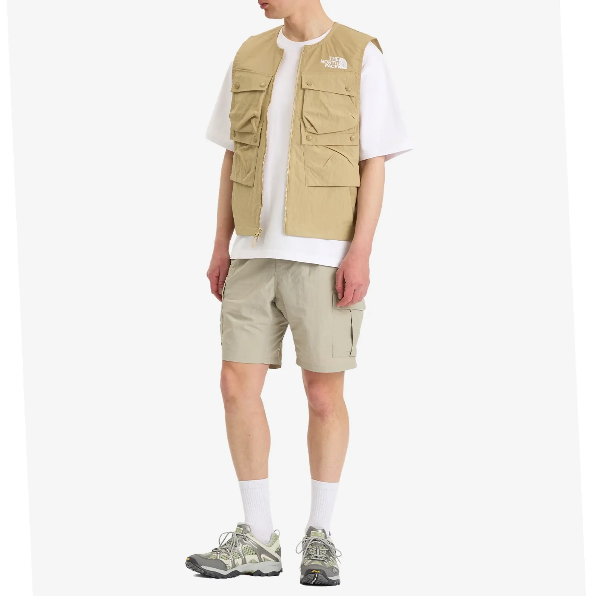 The North Face Men's Mountain Wind Vest Khaki Stone