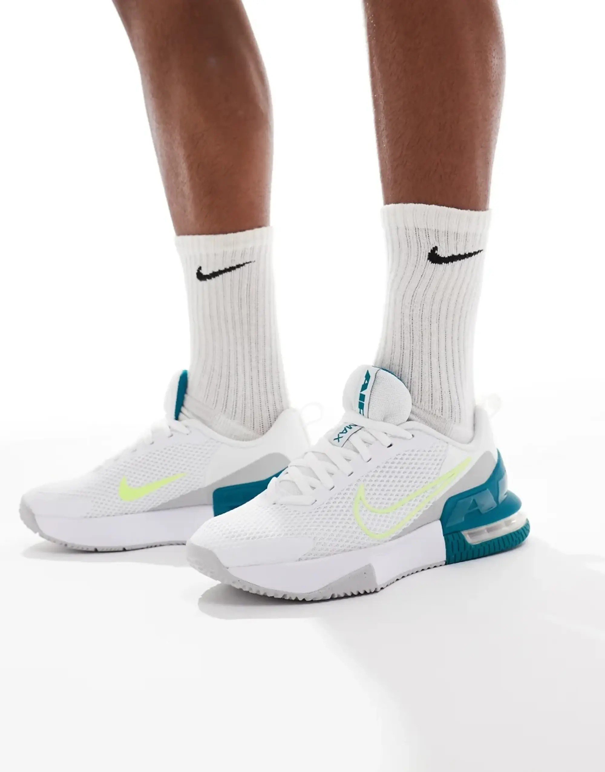 Nike Training Air Max Alpha 6 Trainers In White And Blue