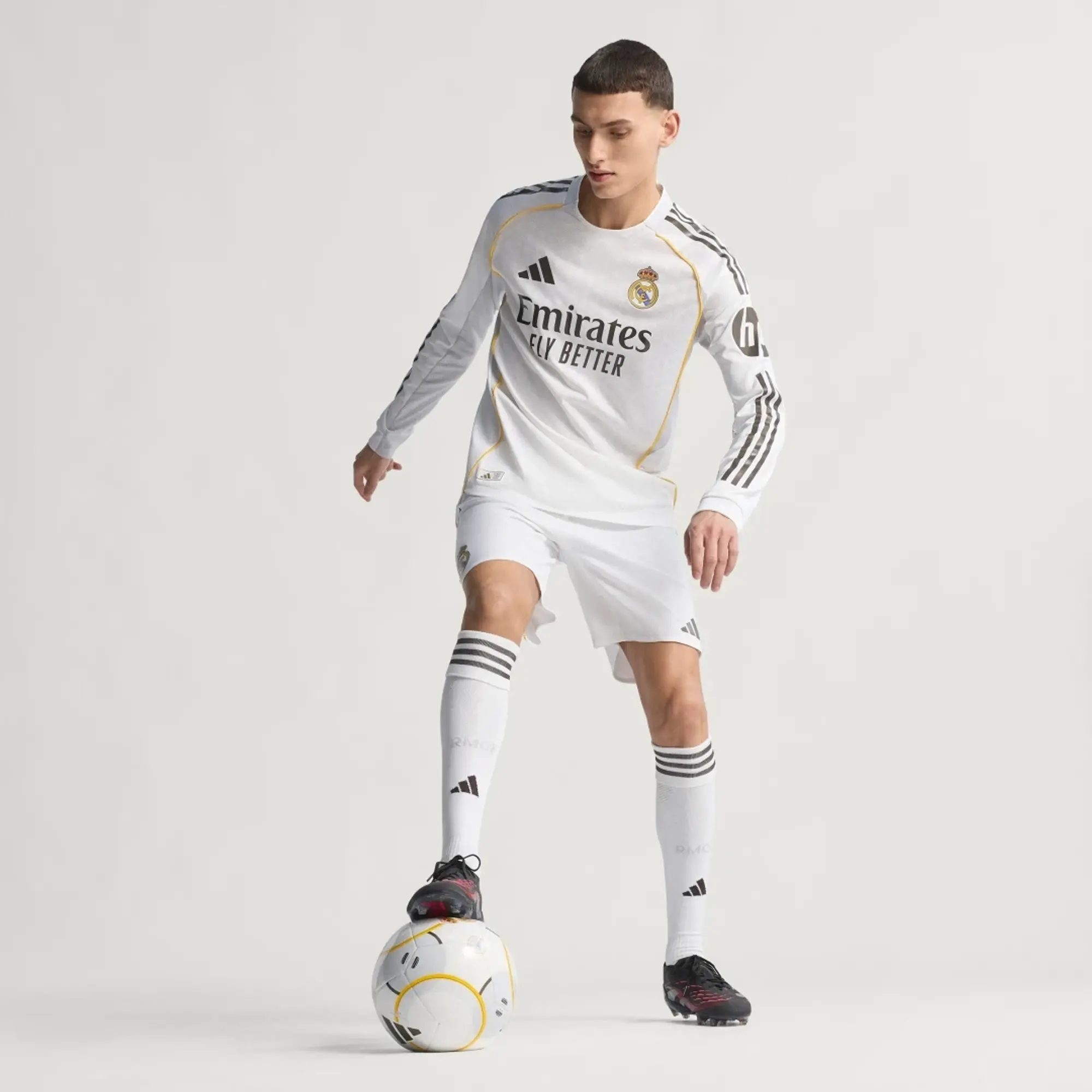 adidas Real Madrid 25/26 Long Sleeve Home Authentic Jersey
