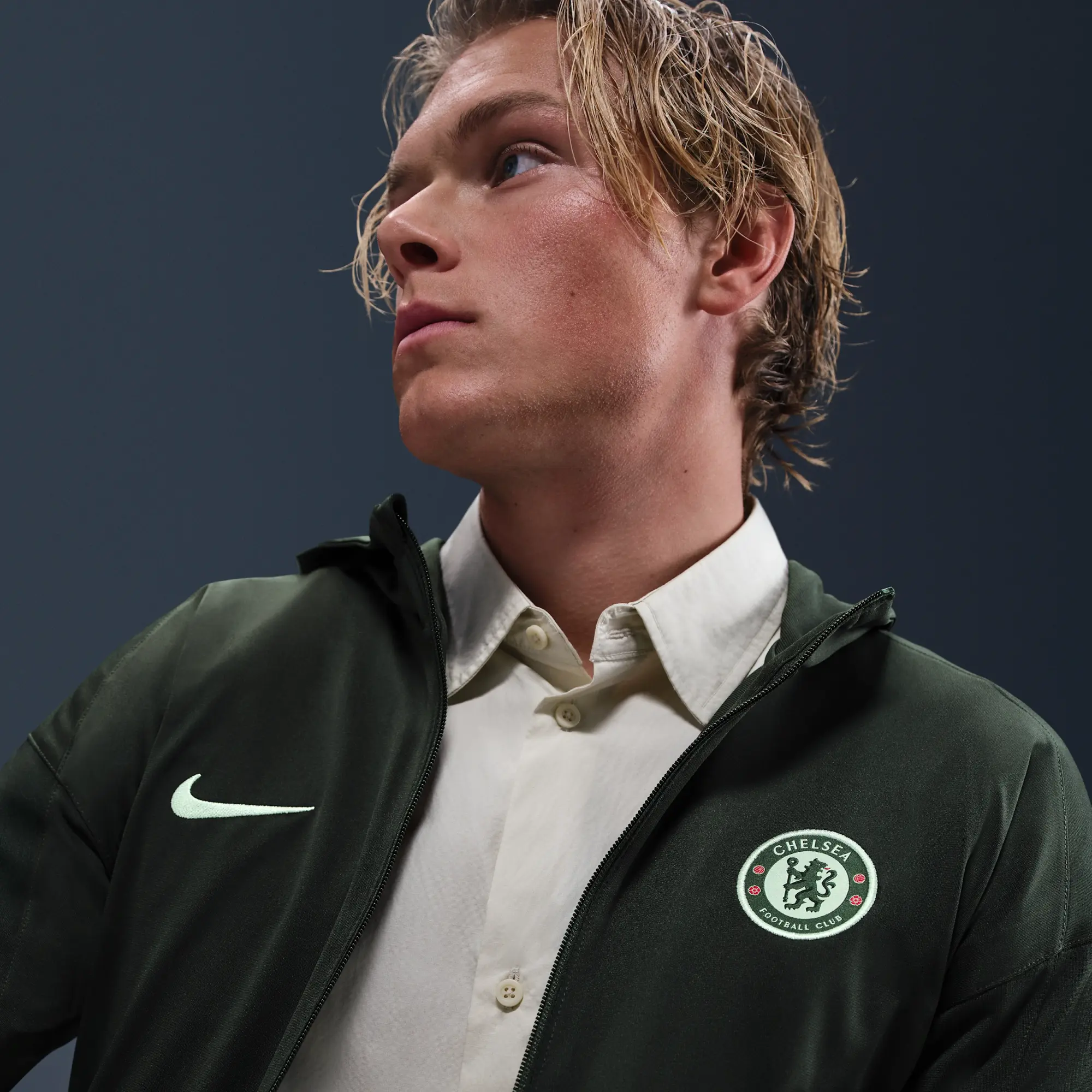 Chelsea F.C. Strike Men's Nike Dri-FIT Football Hooded Knit Tracksuit Jacket - Green - Sustainable Materials