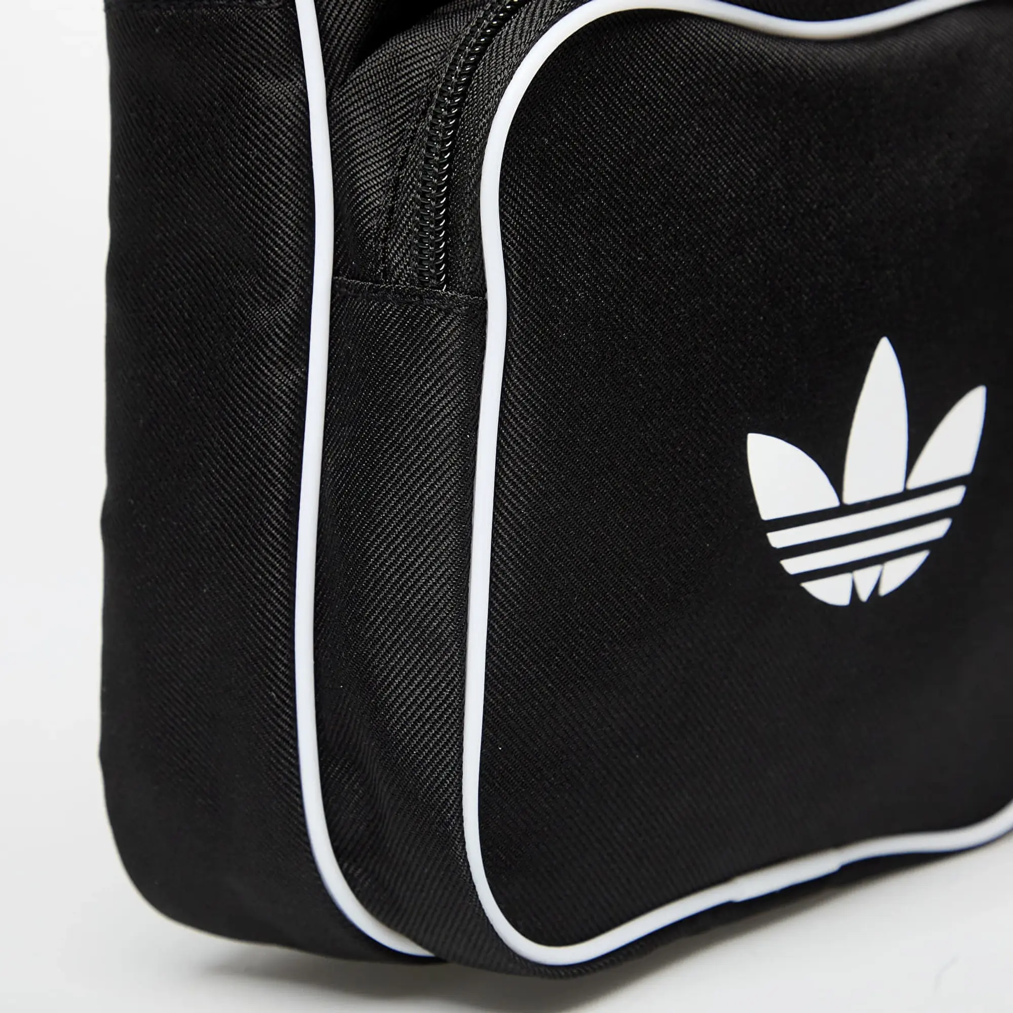 Bag Adidas Adicolor Classic Small Item Bag Black/ Better Scarlet Universal