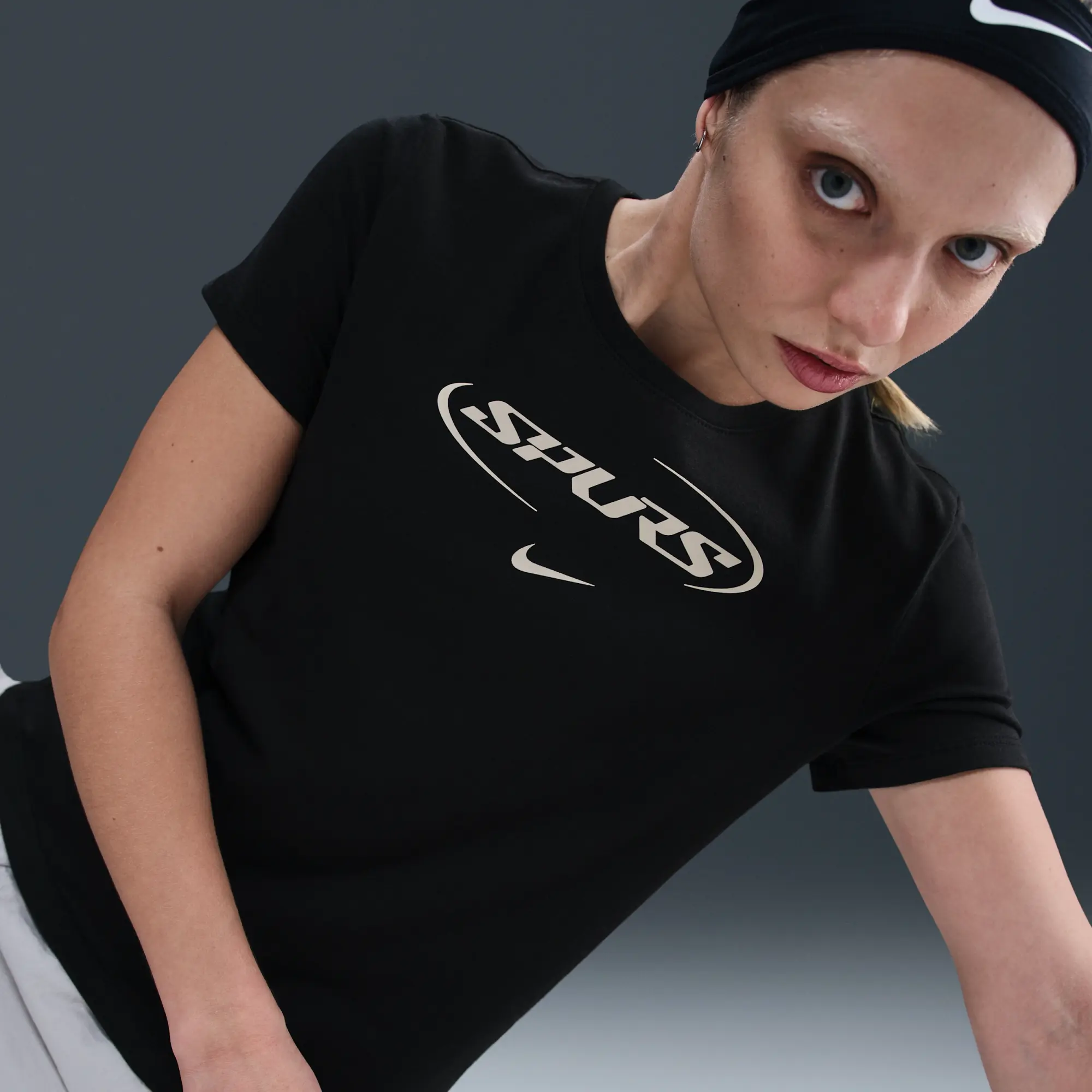 Tottenham Hotspur Women's Nike Football T-Shirt - Black - Cotton