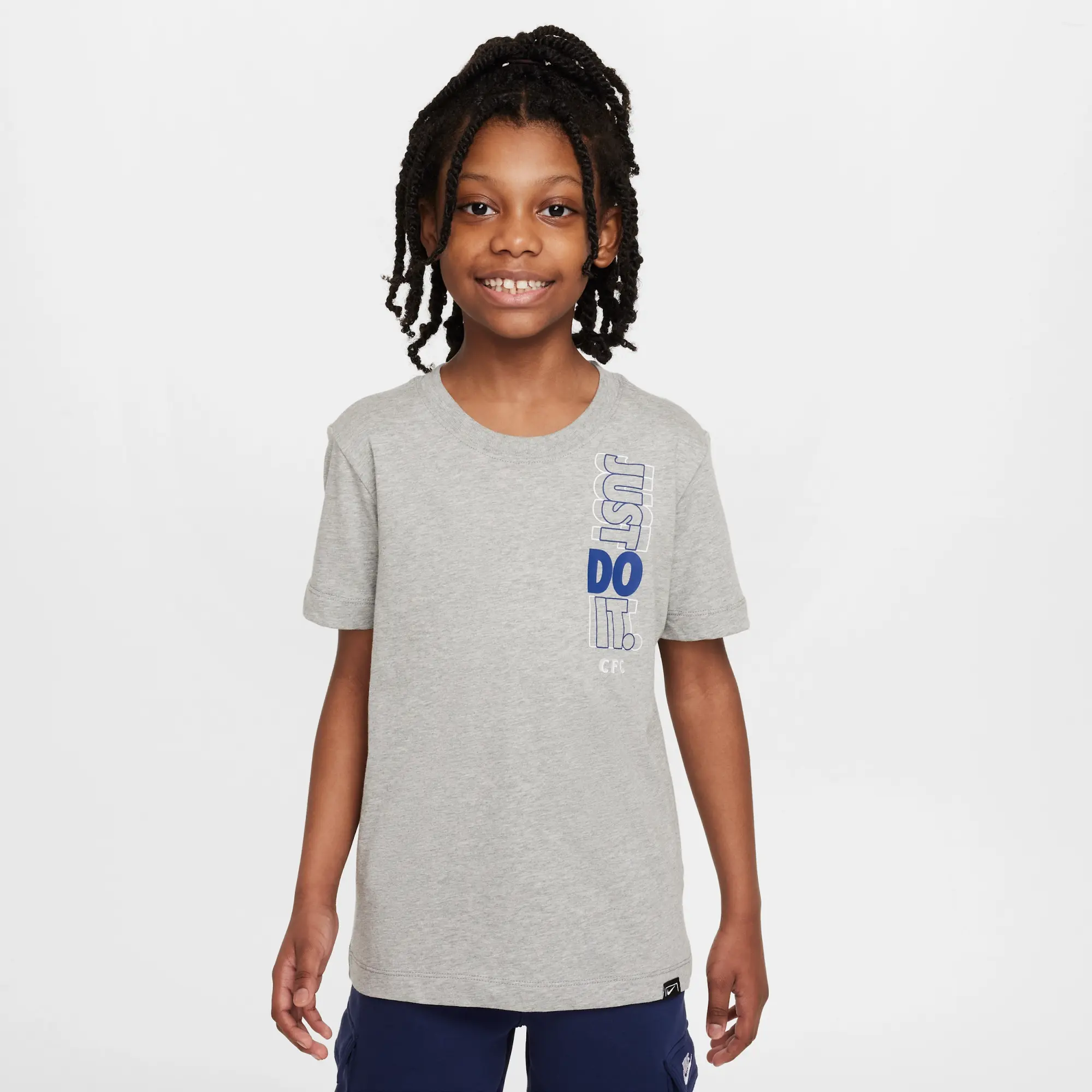 Chelsea F.C. Older Kids' Nike Football T-Shirt - Grey - Cotton