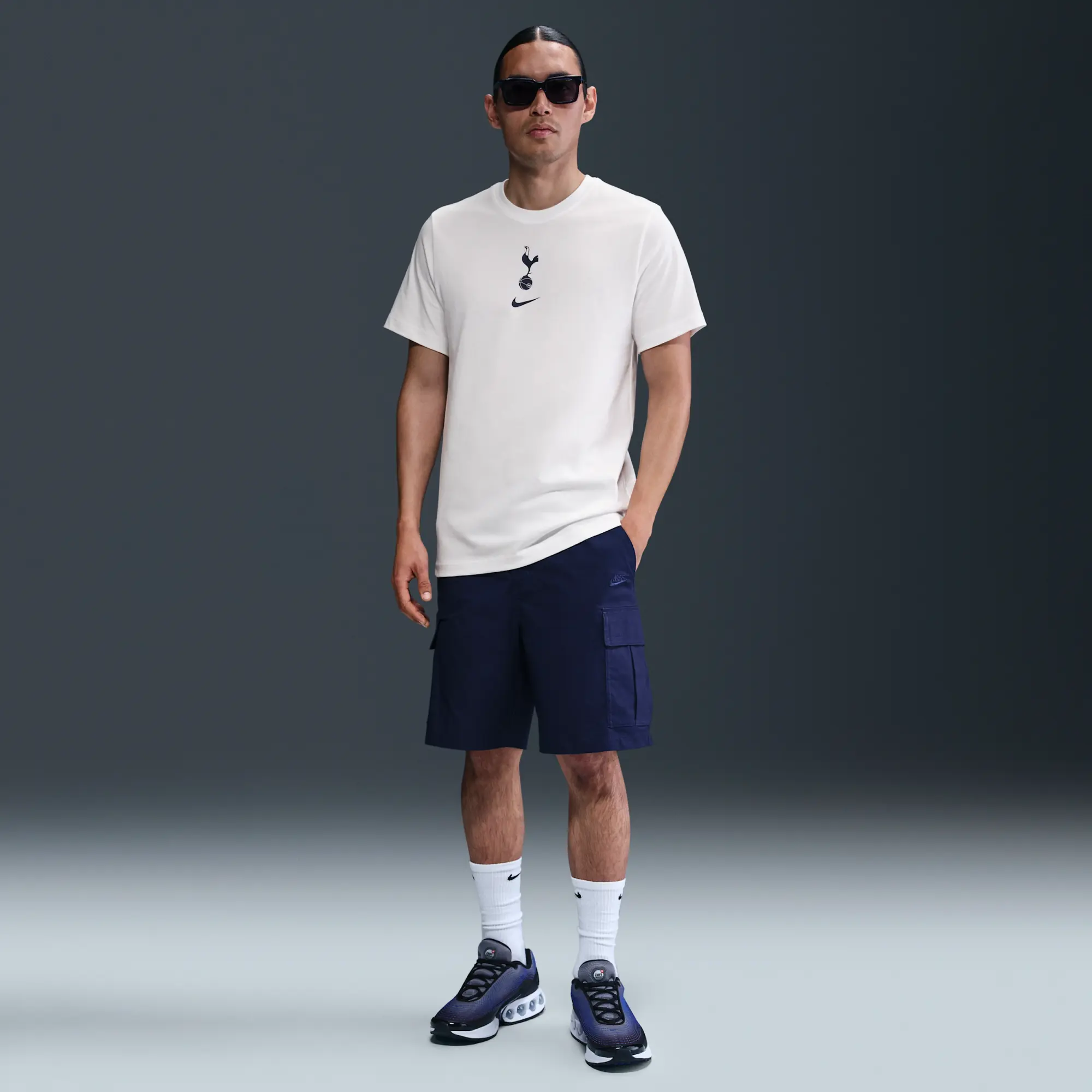 Tottenham Hotspur Men's Nike Football T-Shirt - White - Cotton
