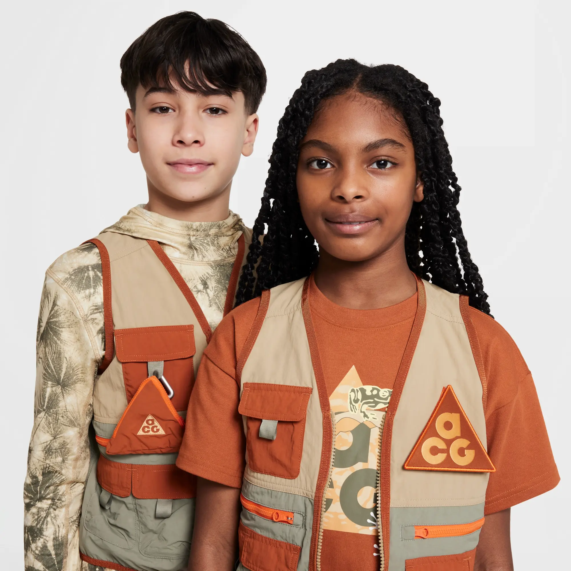 Nike ACG Older Kids' Utility Gilet - Brown - Nylon