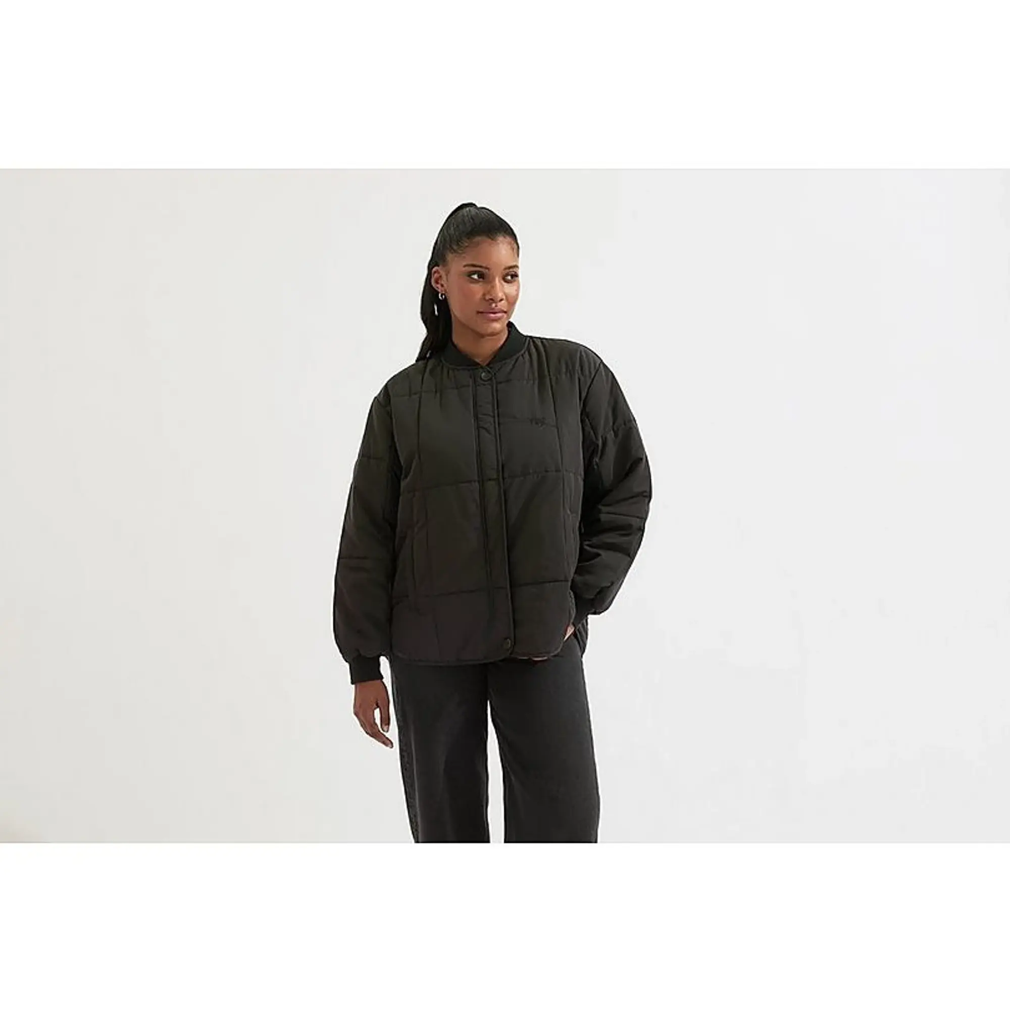 Arsenal Womens Holloway Social Club Black Puffer Jacket, Multicolor