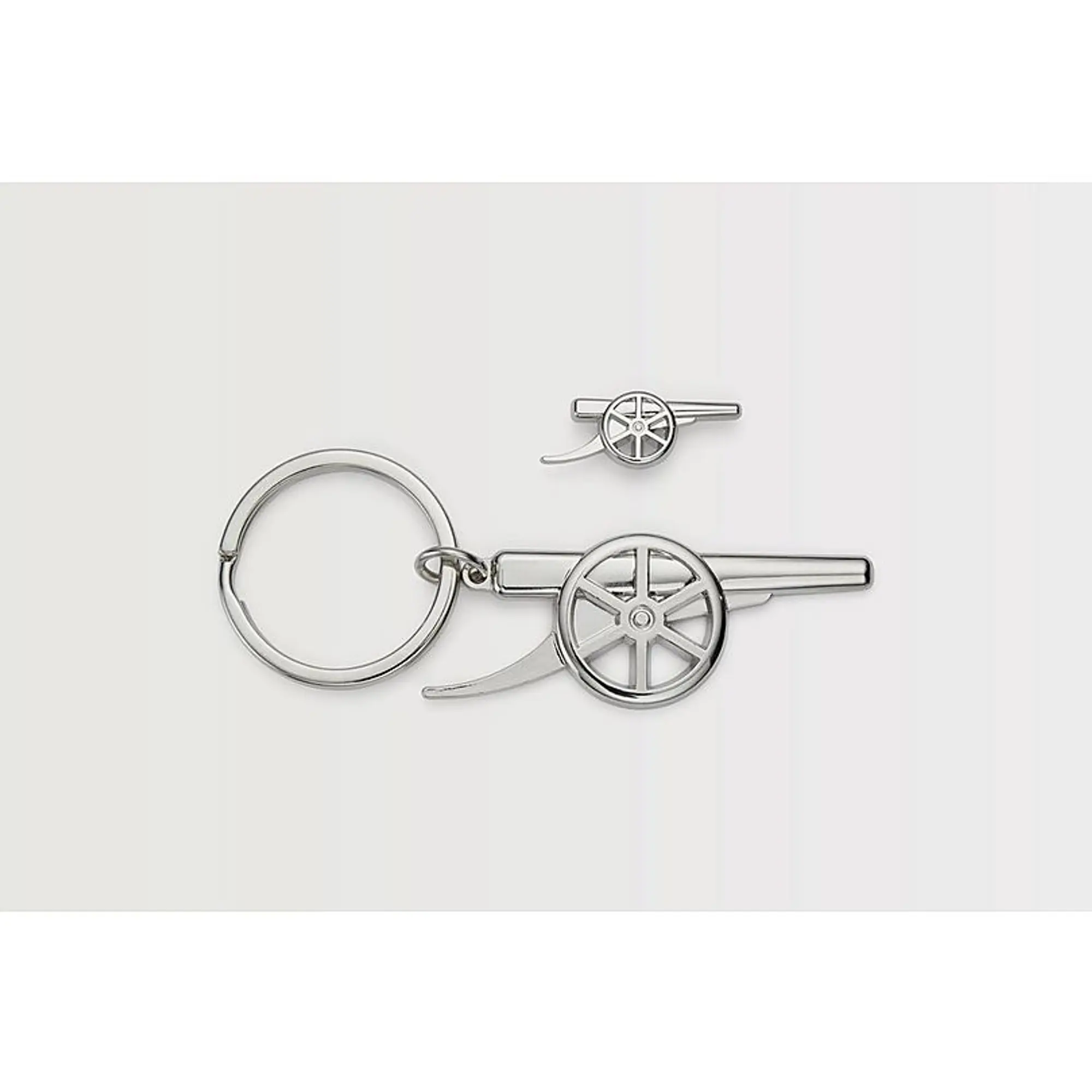Arsenal Cannon Keyring and Badge Set, Multicolor