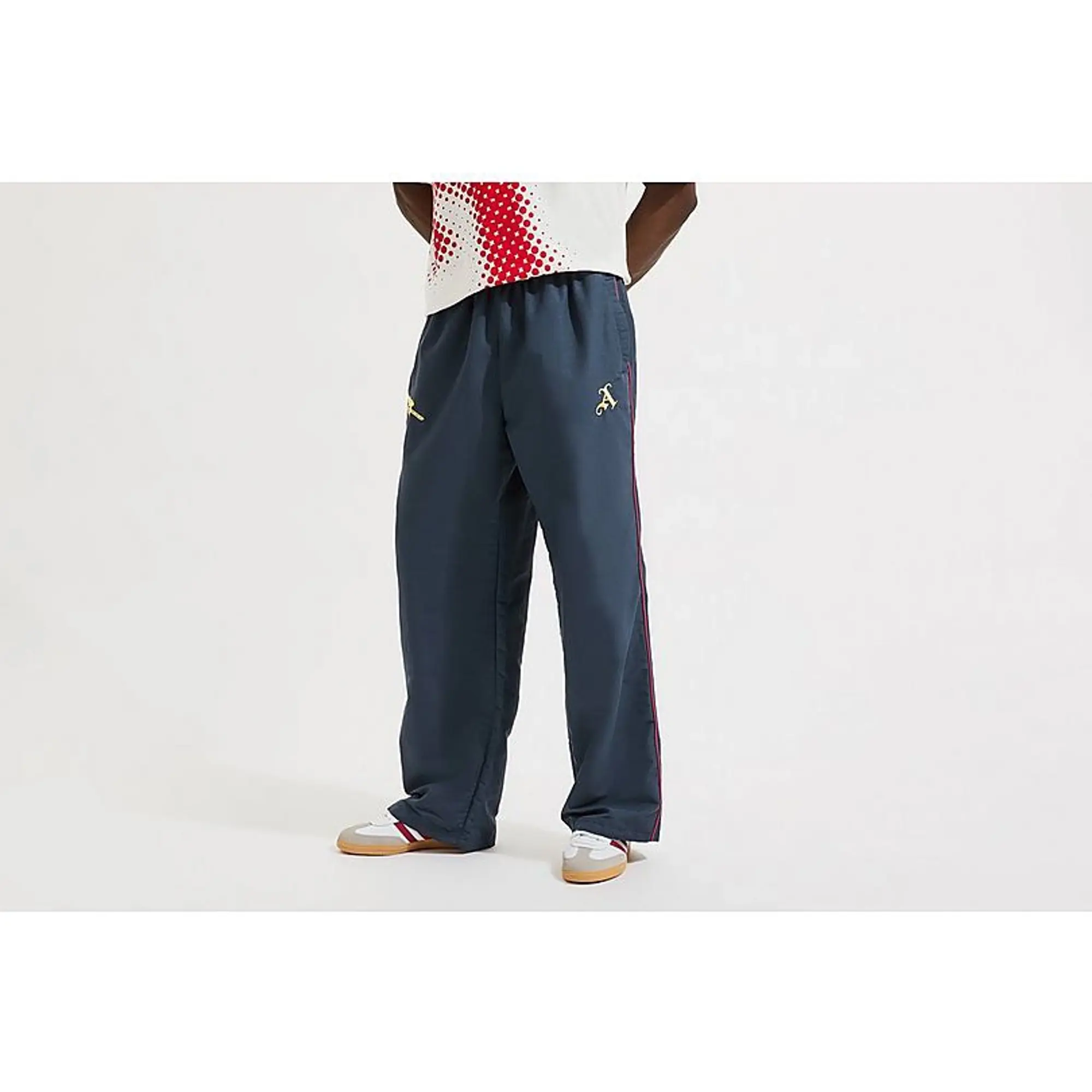Arsenal Retro Track Pant in Navy, Multicolor