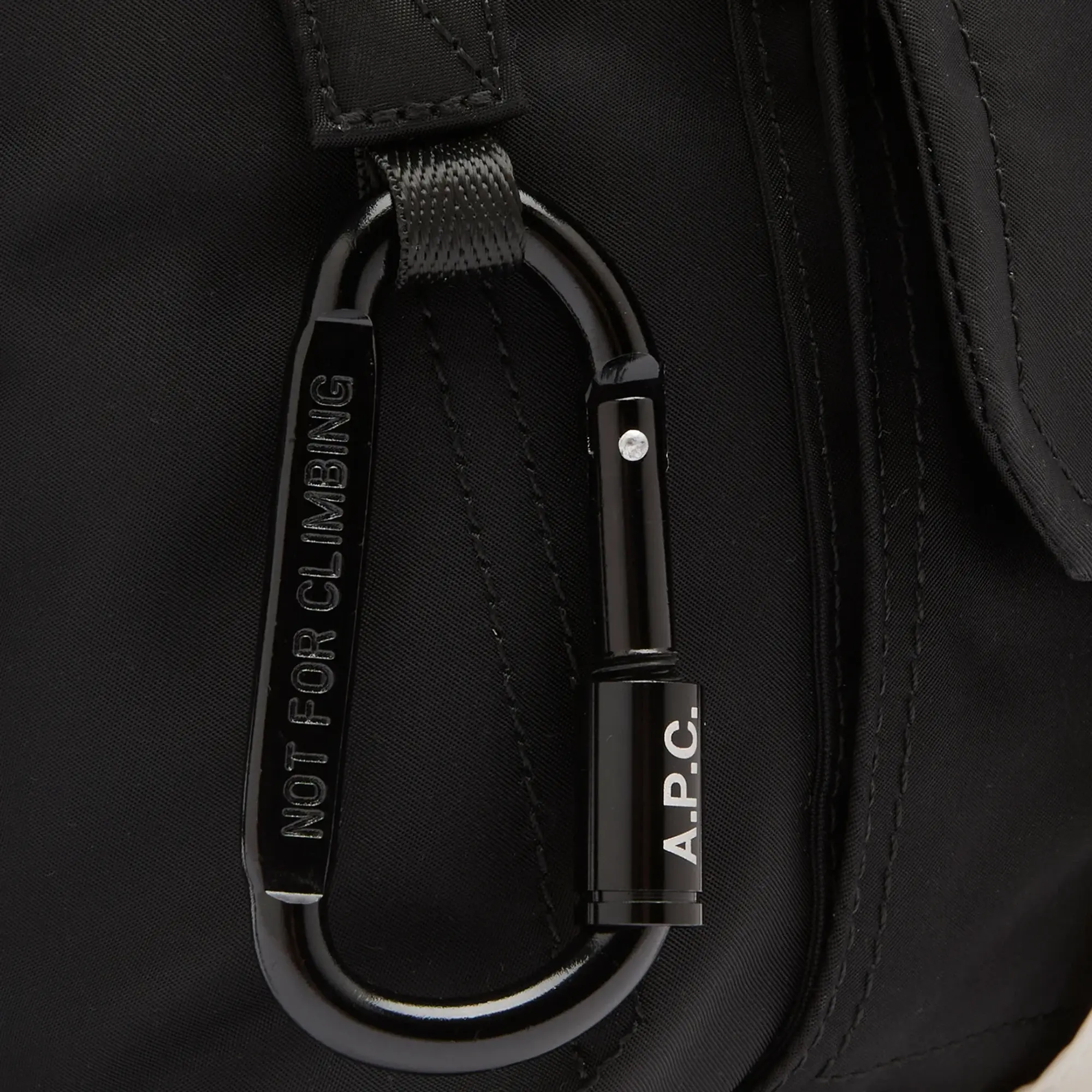 A.P.C. Men's Trek Cross Body Bag Black