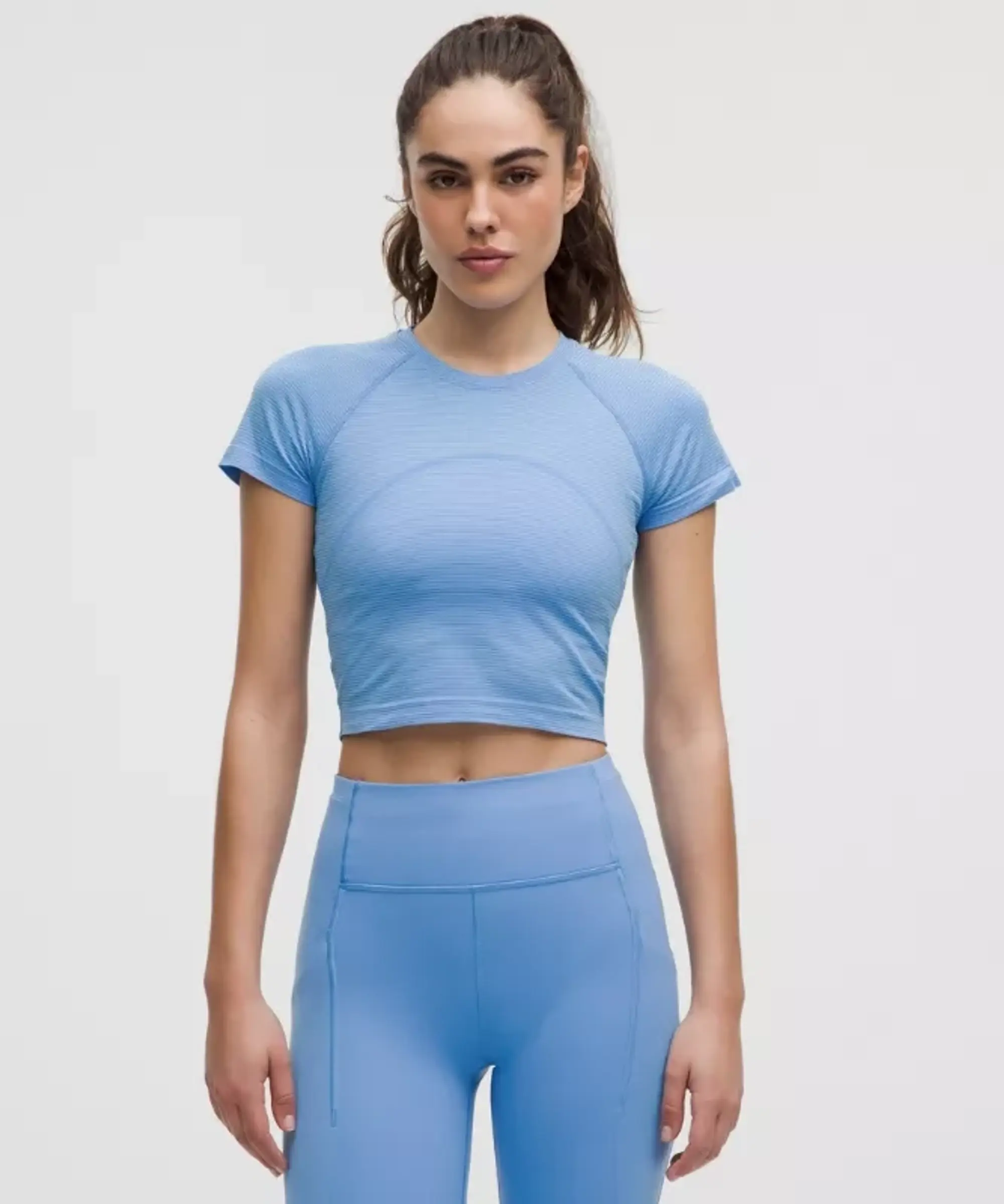lululemon – Women's Swiftly Tech Cropped Short-Sleeve Shirt 2.0 – Color White/Blue – Size 0