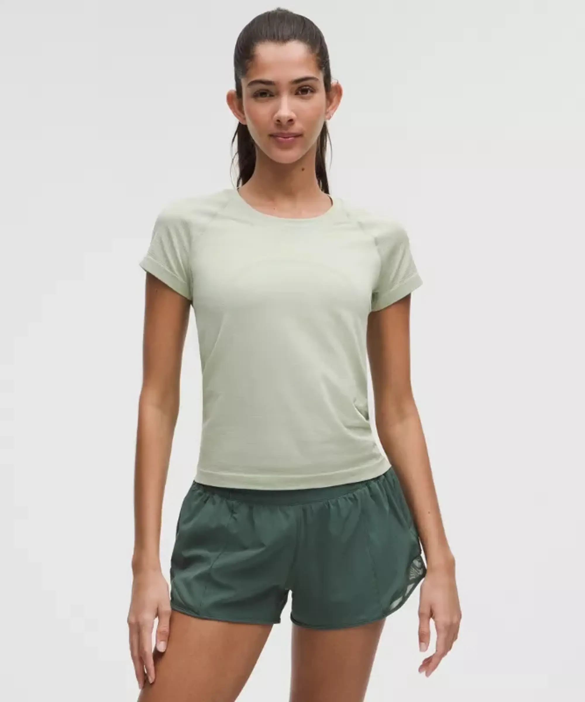 lululemon – Women's Swiftly Tech Short-Sleeve Shirt 2.0 Waist Length – Color Green – Size 0