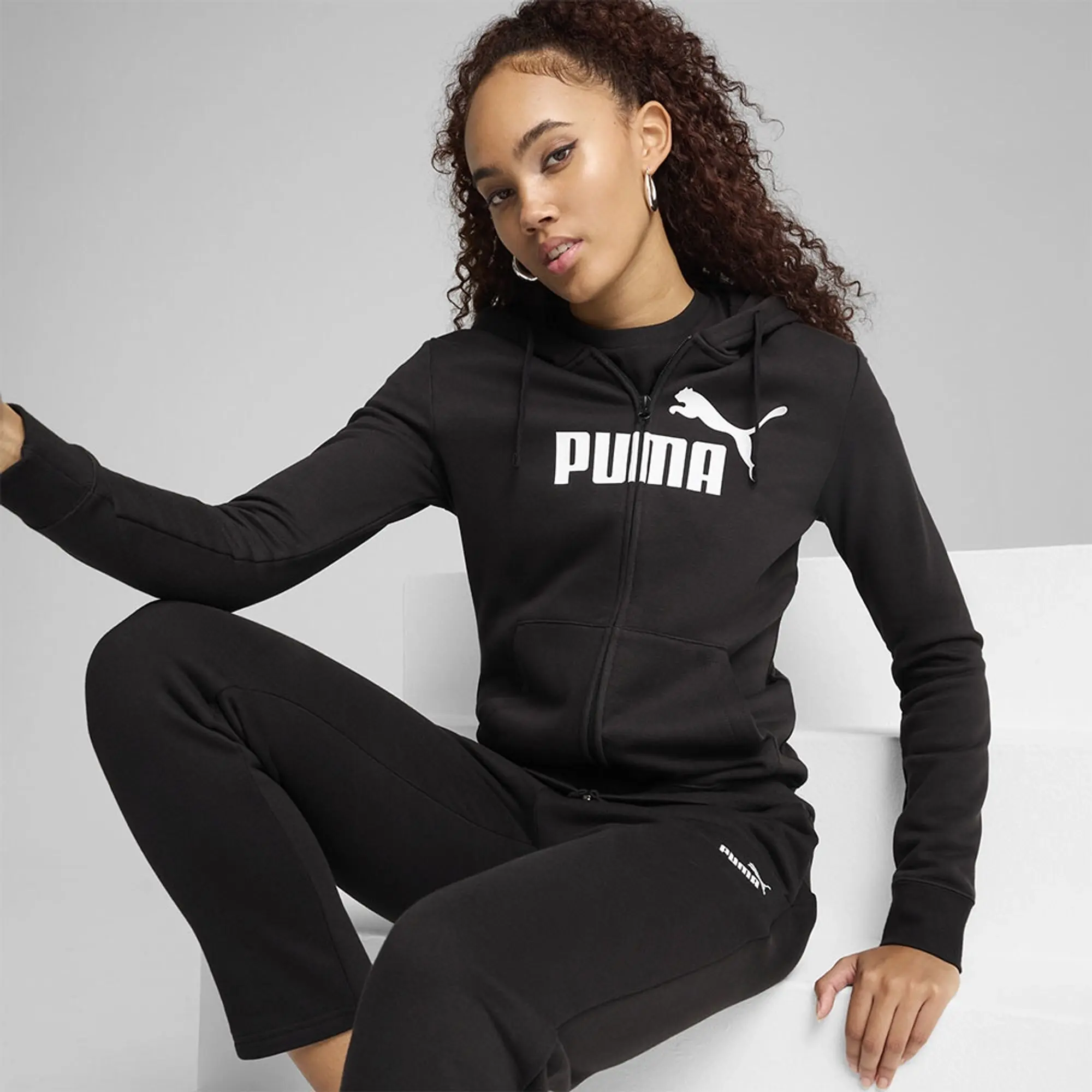 Puma Ess No 1 Logo Full Zip Sweatshirt