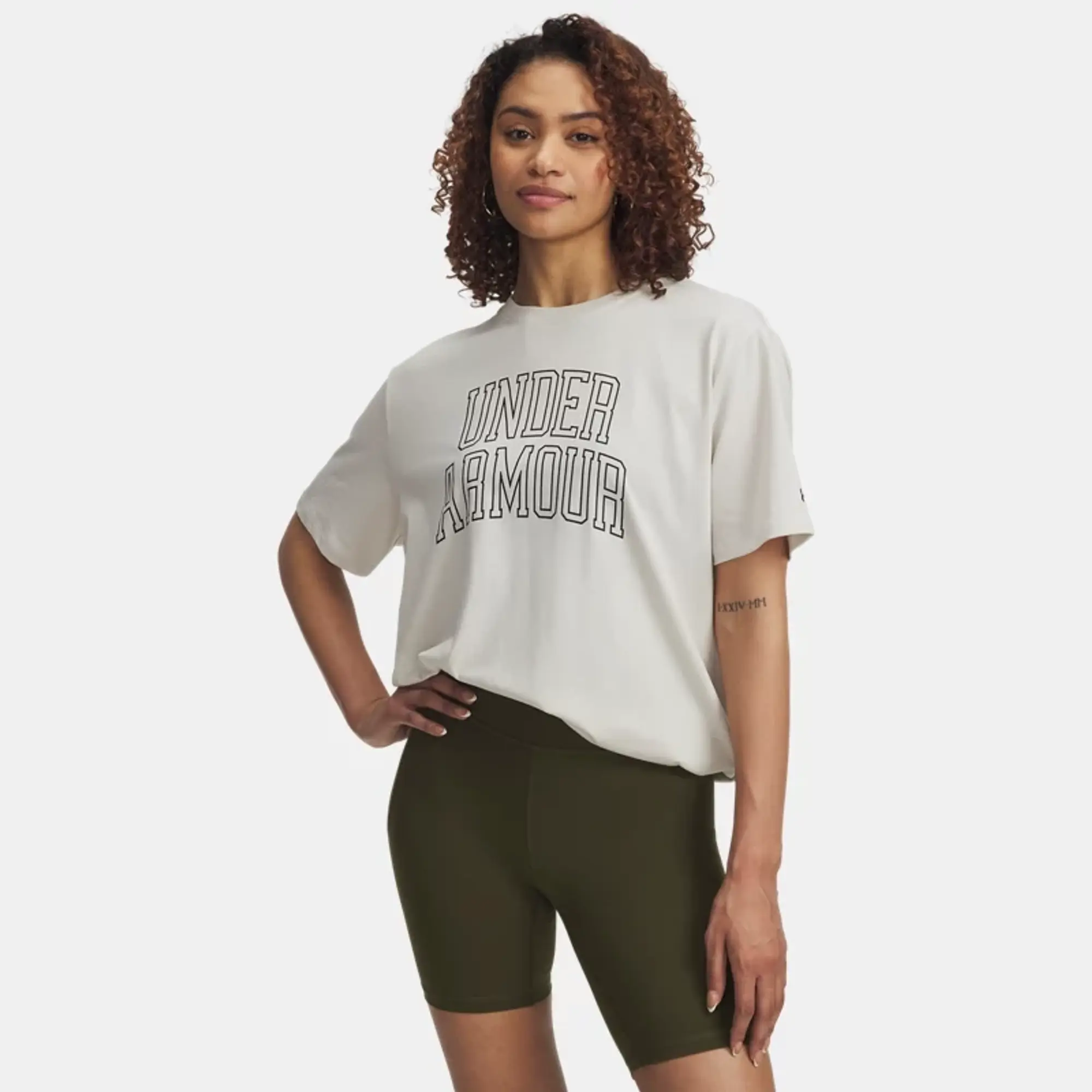 Under Armour  Rival Campus Women's Oversized T-Shirt Summit White / Black L