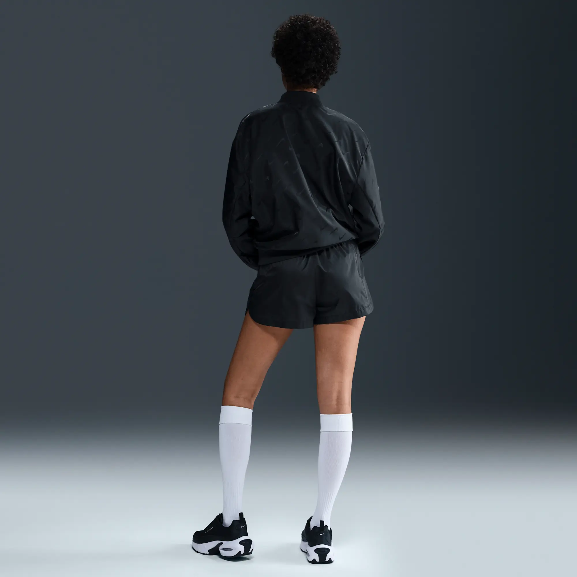 Nike Sportswear Windrunner Women's Mid-Rise 5cm (approx.) Woven Shorts - Black - Polyester