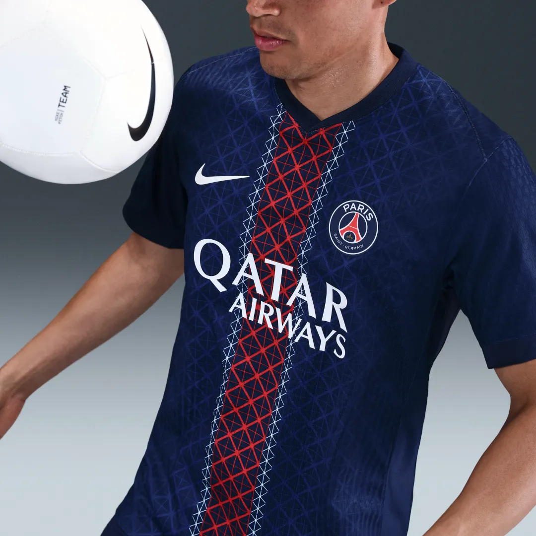 Nike Paris Saint Germain Mens SS Player Issue Home Champions