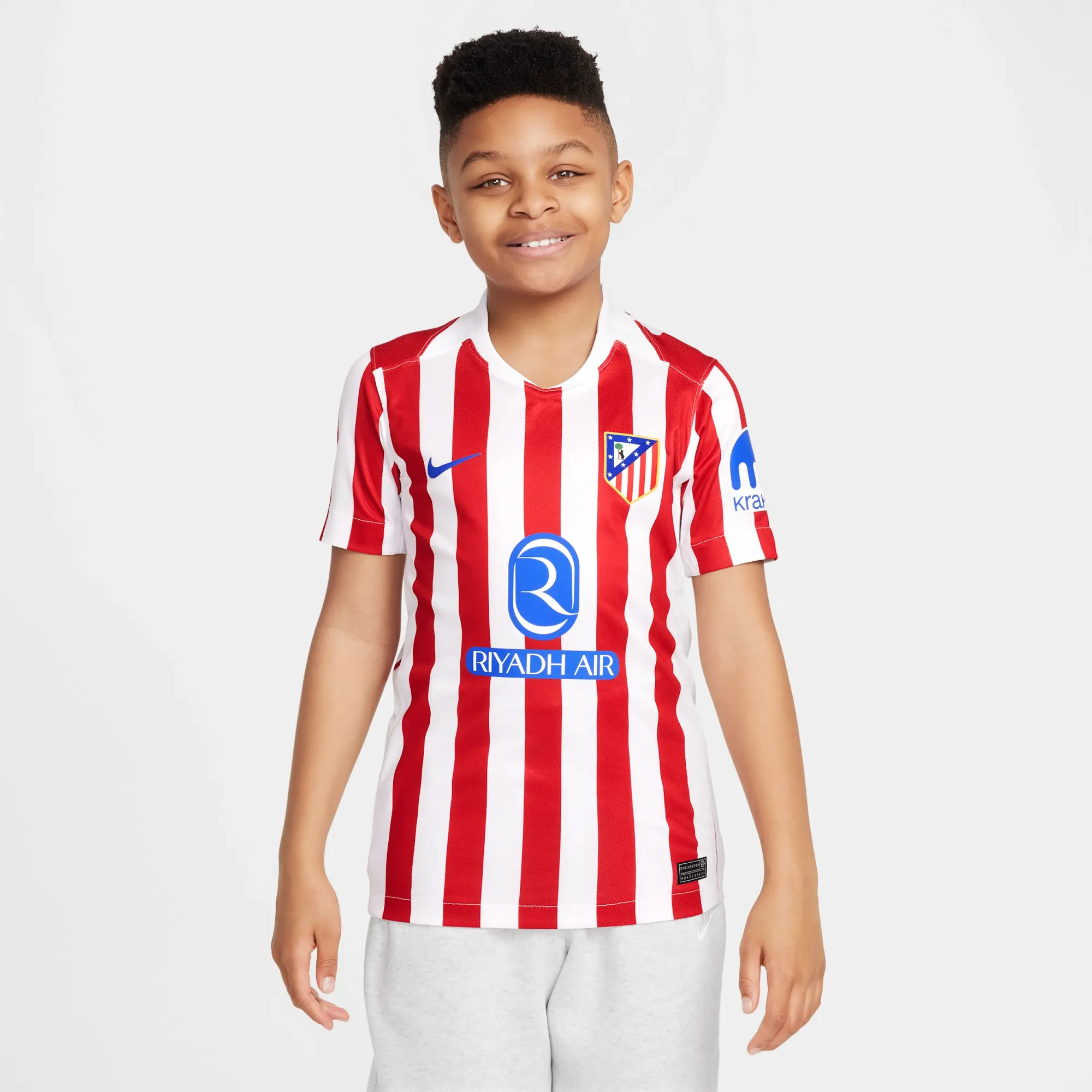 Atlético Madrid 2025/26 Stadium Home Older Kids' Nike Dri-FIT Football Replica Shirt - Red - Recycled Polyester