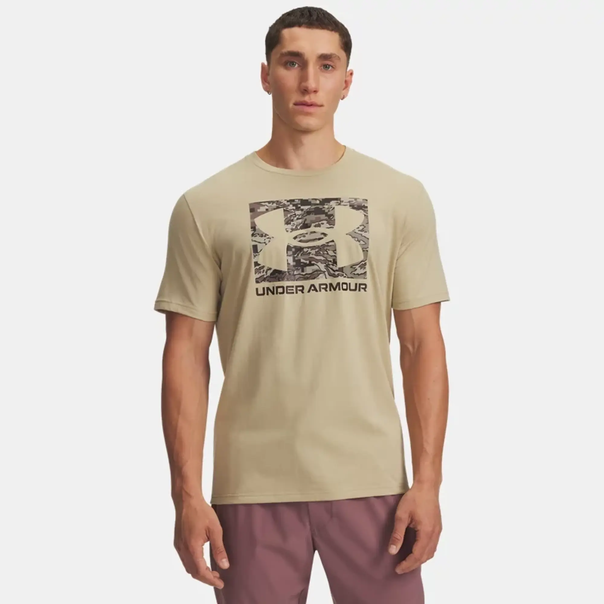 Under Armour  ABC Camo Boxed Logo Men's Short Sleeve Field Khaki / Timberwolf Taupe M