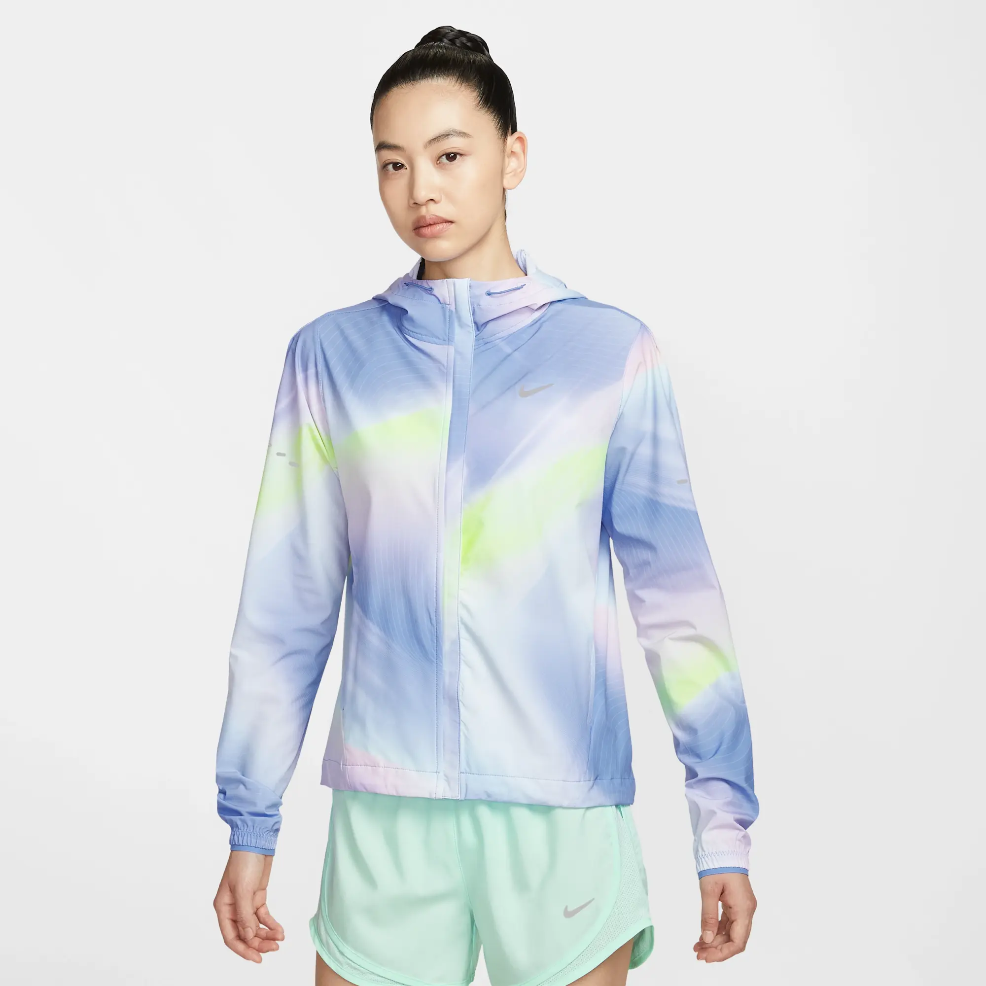 Nike Swift Women's Repel Running Jacket - Blue - Sustainable Materials