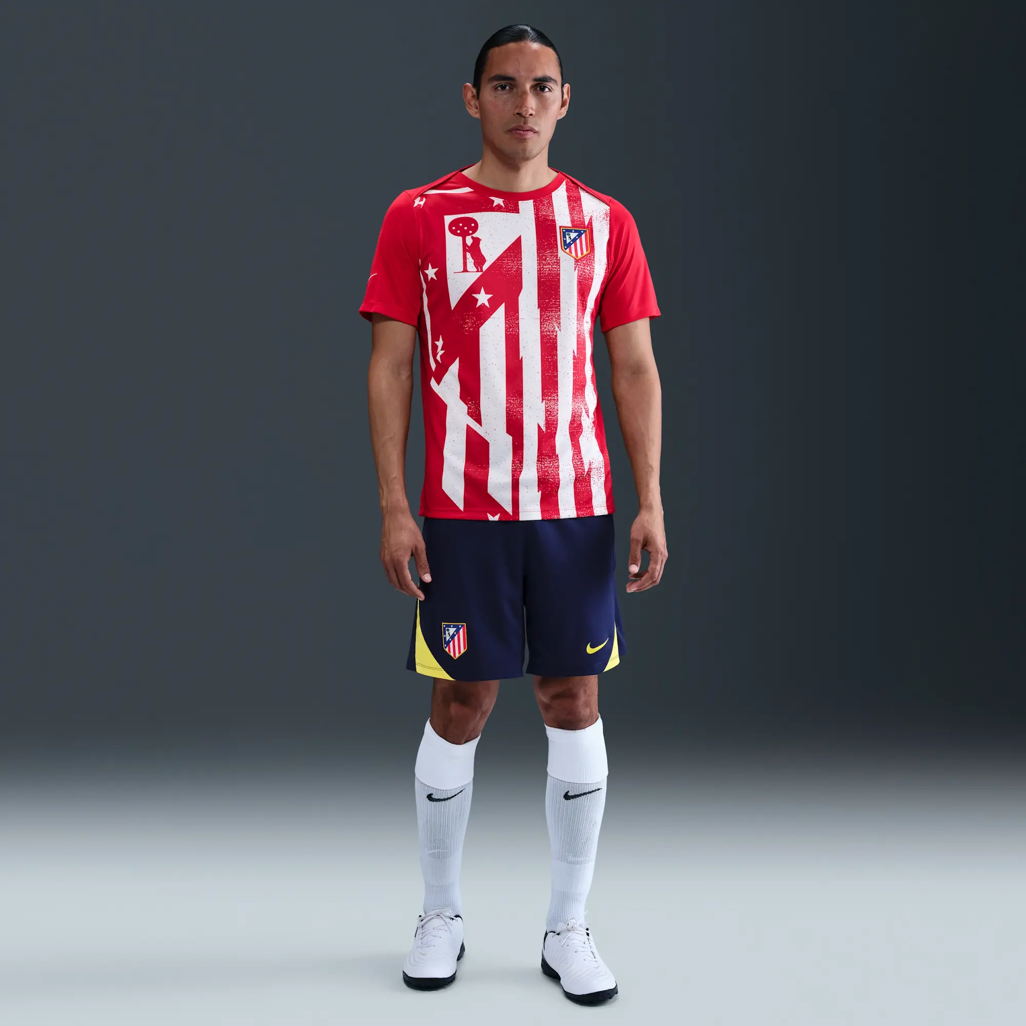 Atlético Madrid Academy Pro Home Men's Nike Dri-FIT Football Pre-Match Short-Sleeve Top - Red - Recycled Polyester