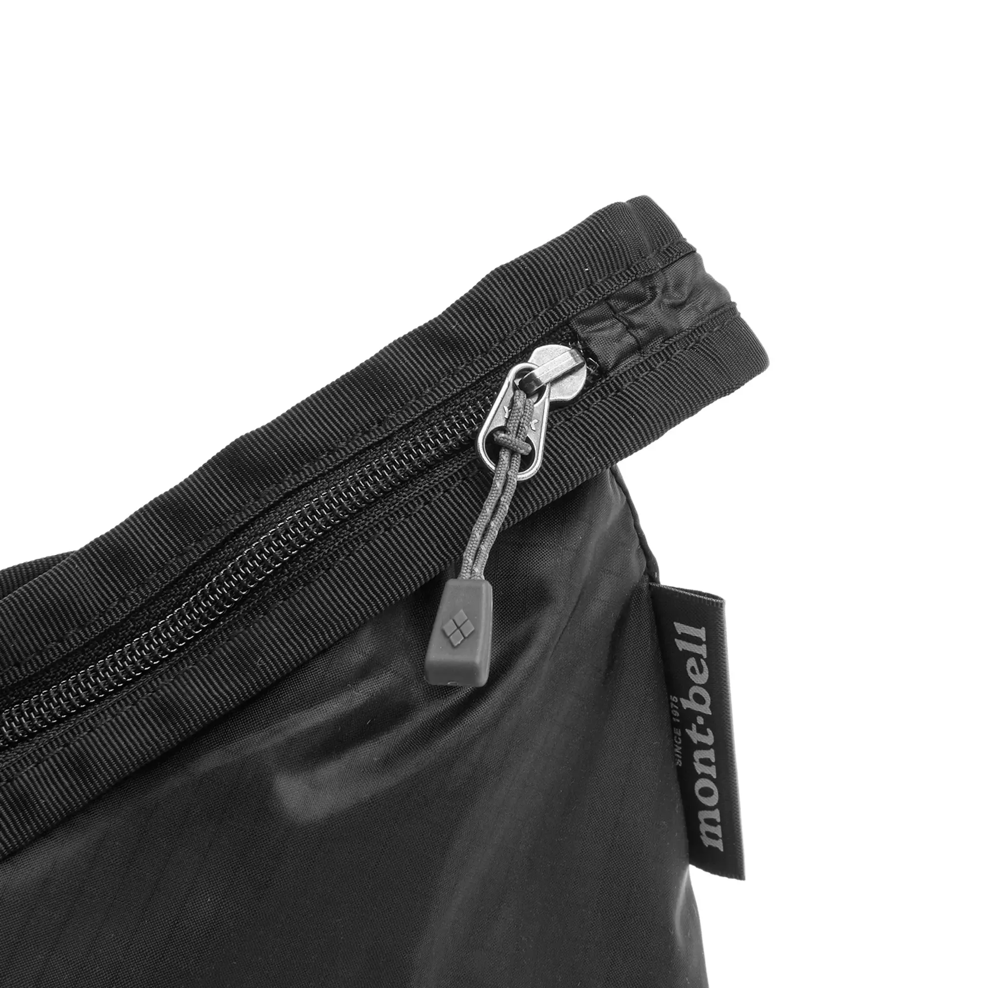 Montbell Men's U.L. Mono Shoulder Bag - M Black