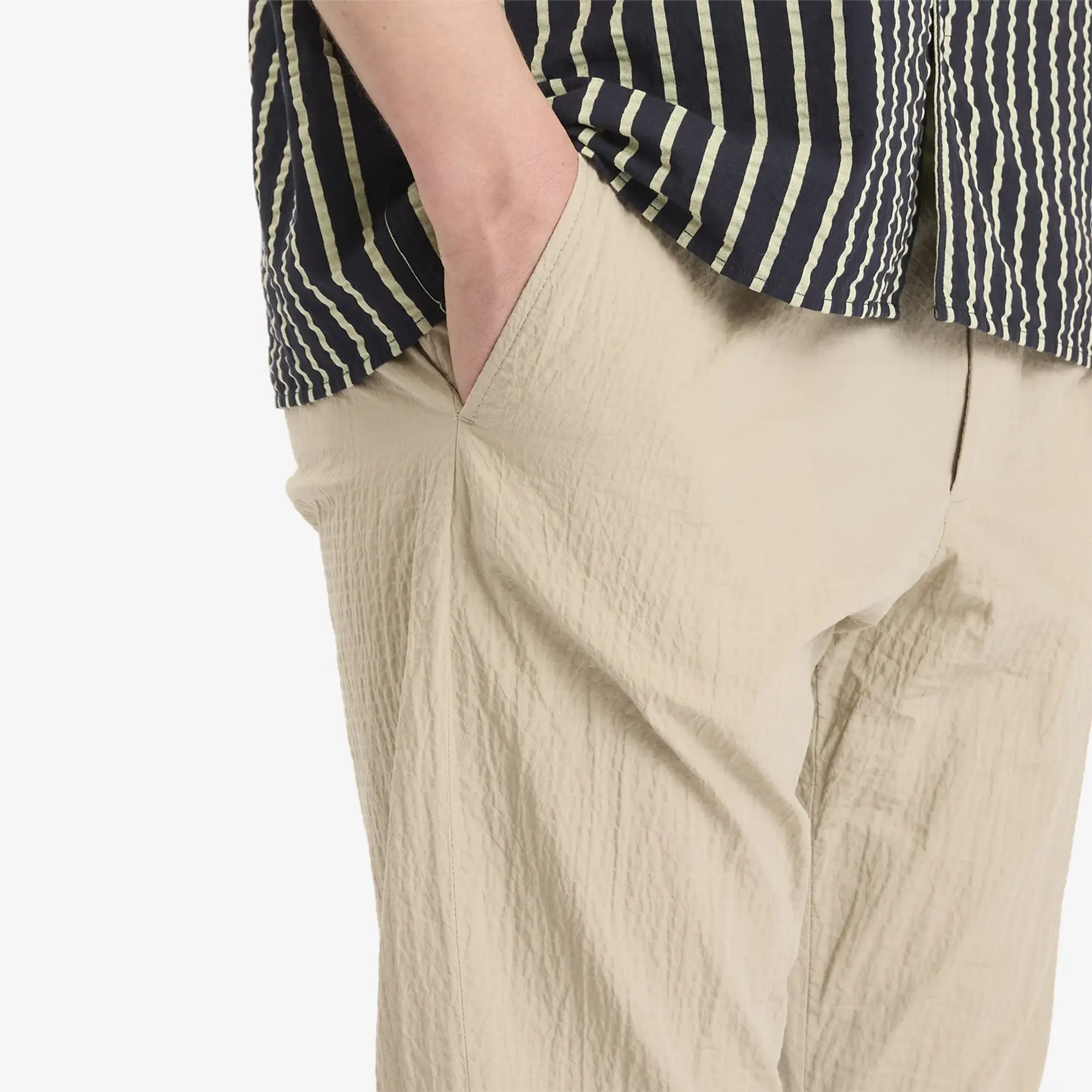 NN07 Men's Bill Pleated Seersucker Trousers Fog