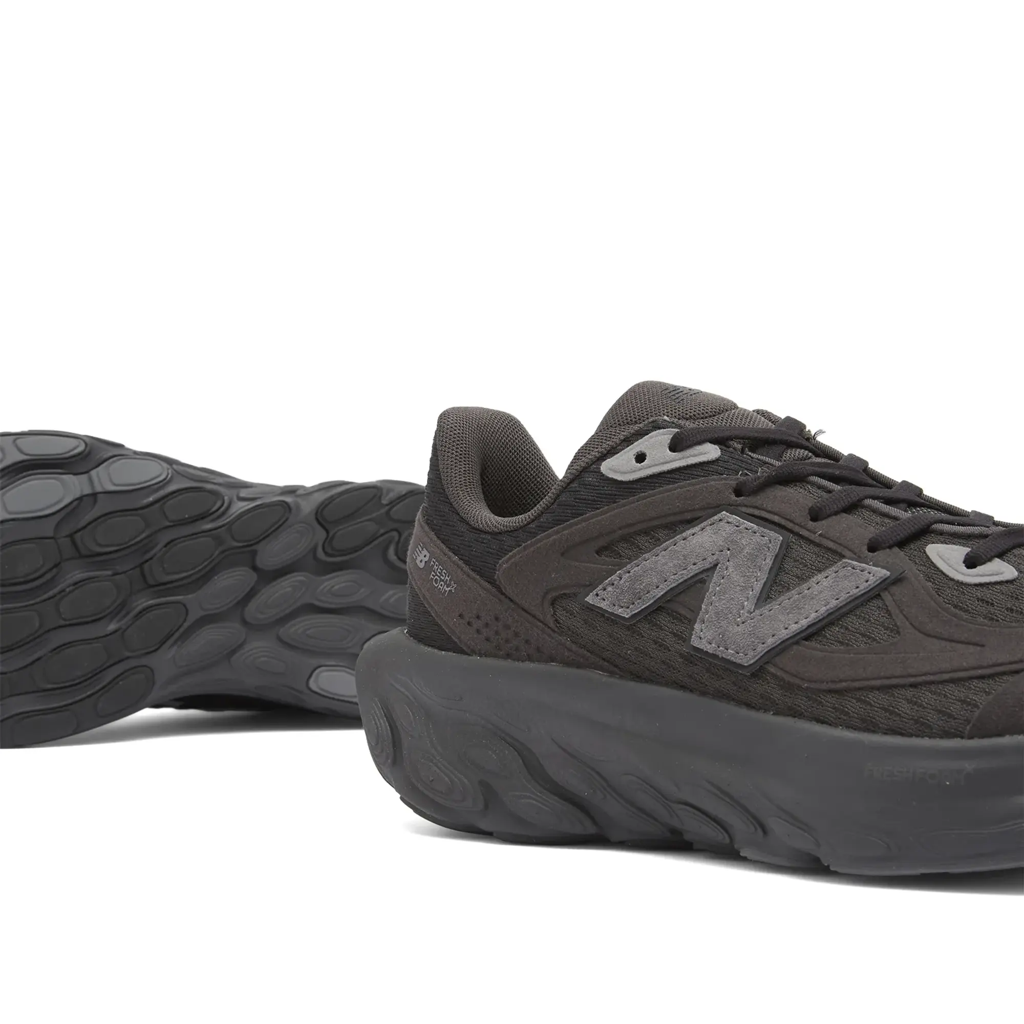 New Balance Fresh Foam Sneaker Black Cement