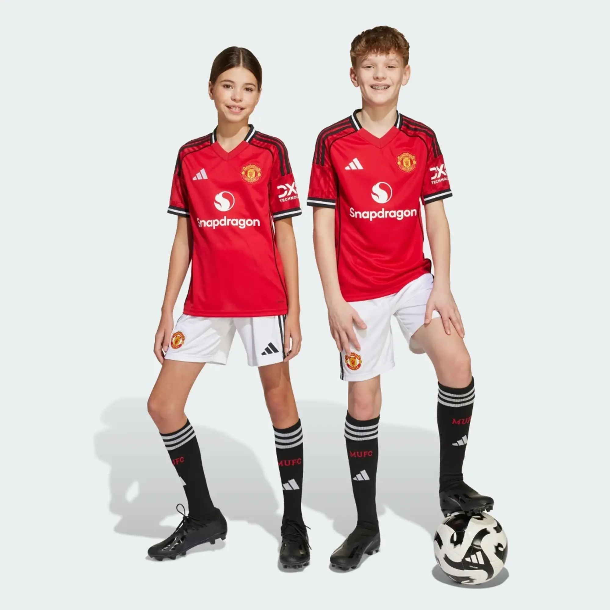 adidas Manchester United 25/26 Home Shorts Kids