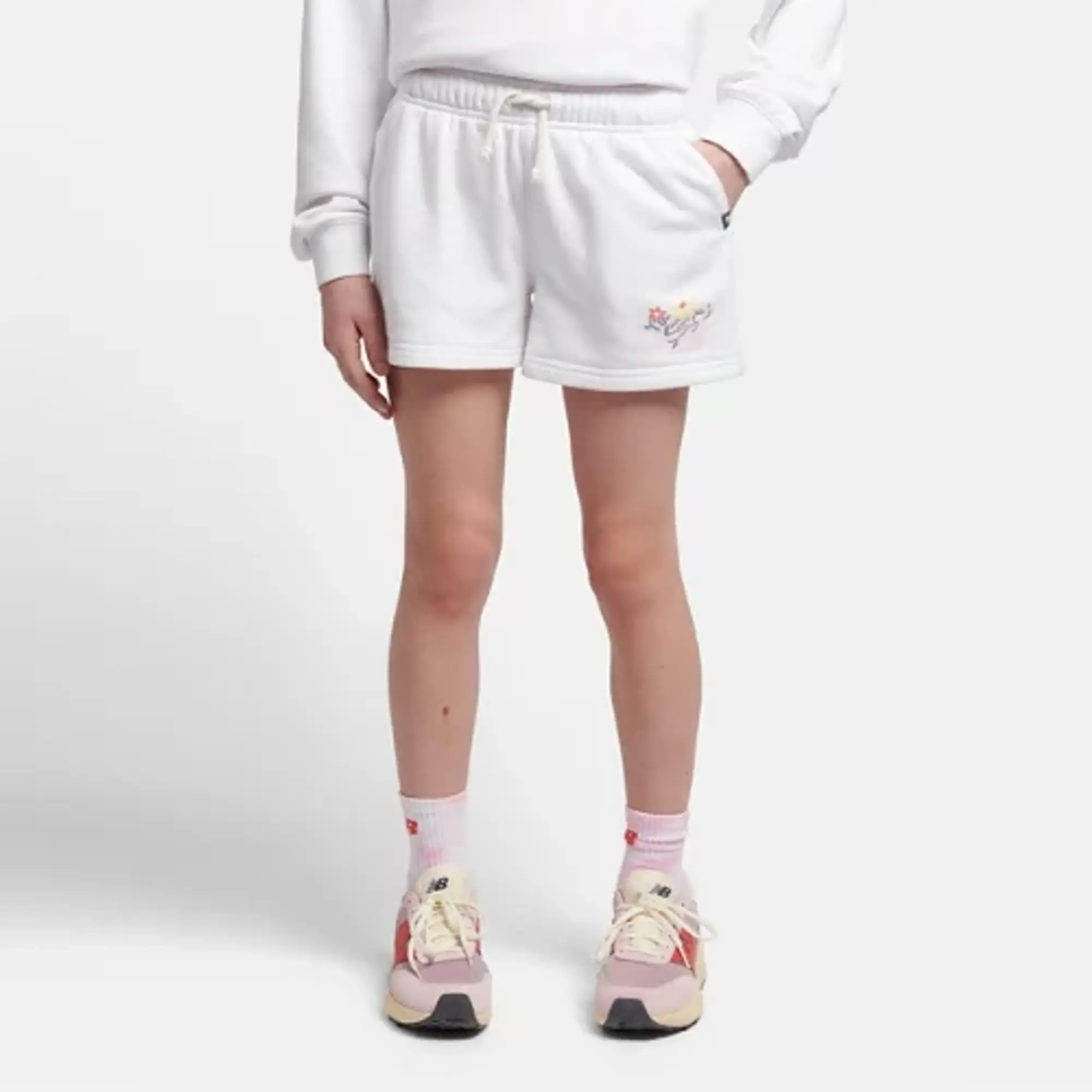 New Balance Girls Floral Vines Graphic Short in White Polyester