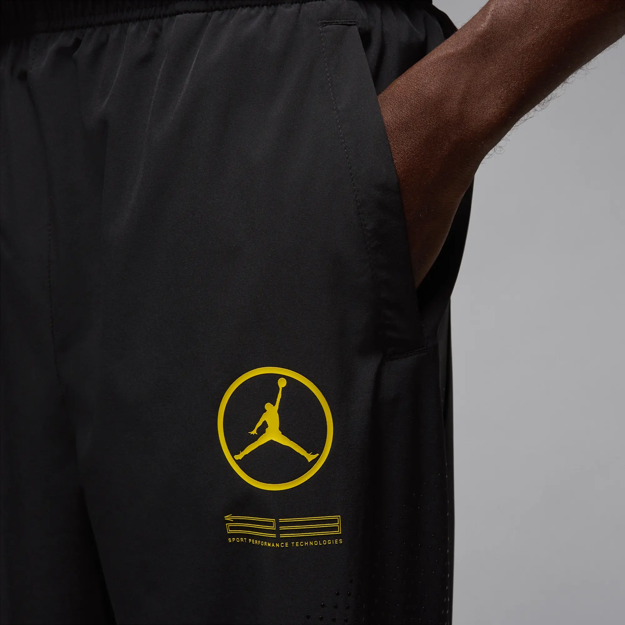 Nike Jordan Jam Quai 54 Men's Trousers - Black - Polyester/Elastane