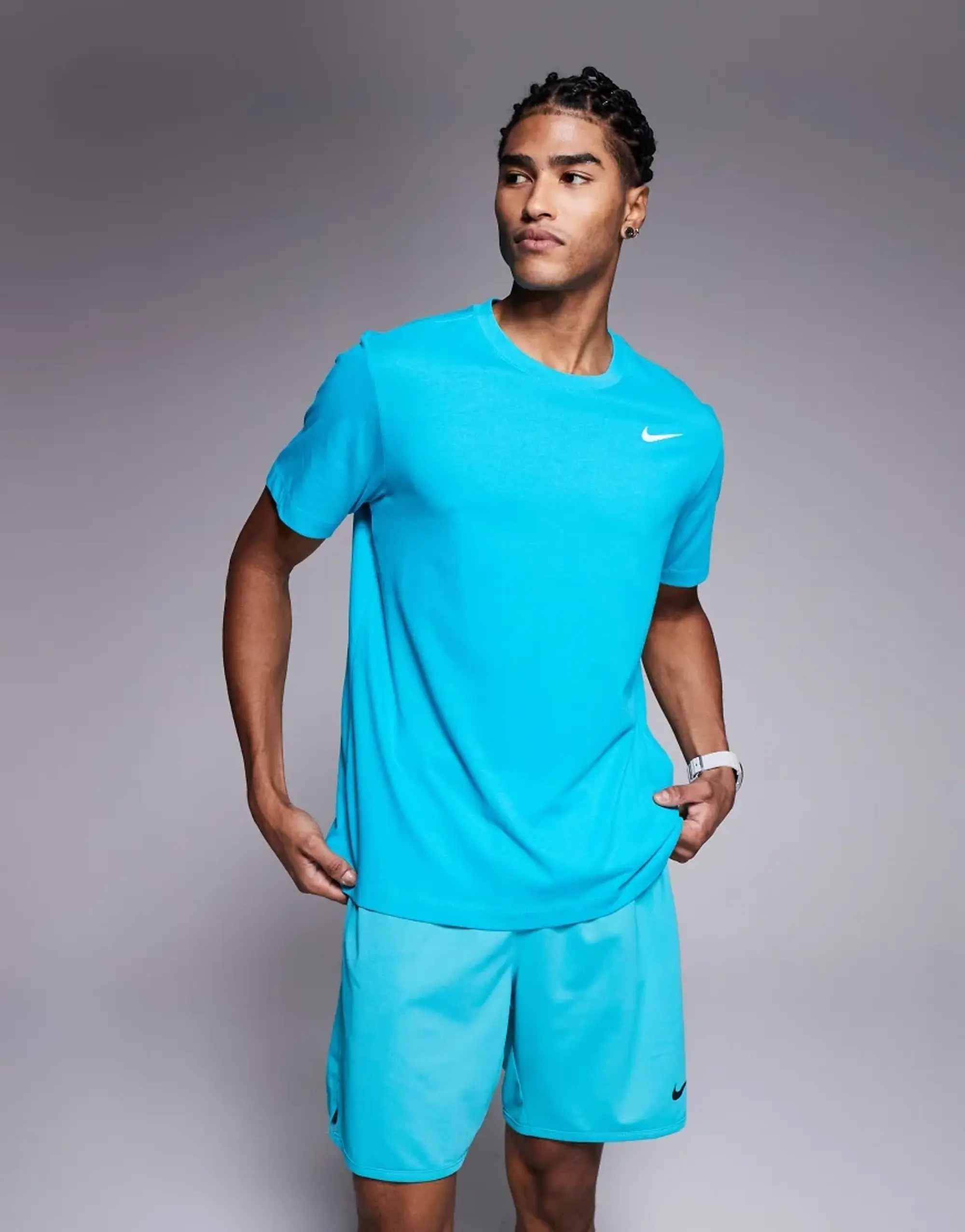 Nike Dri FIT Crew Solid T Shirt