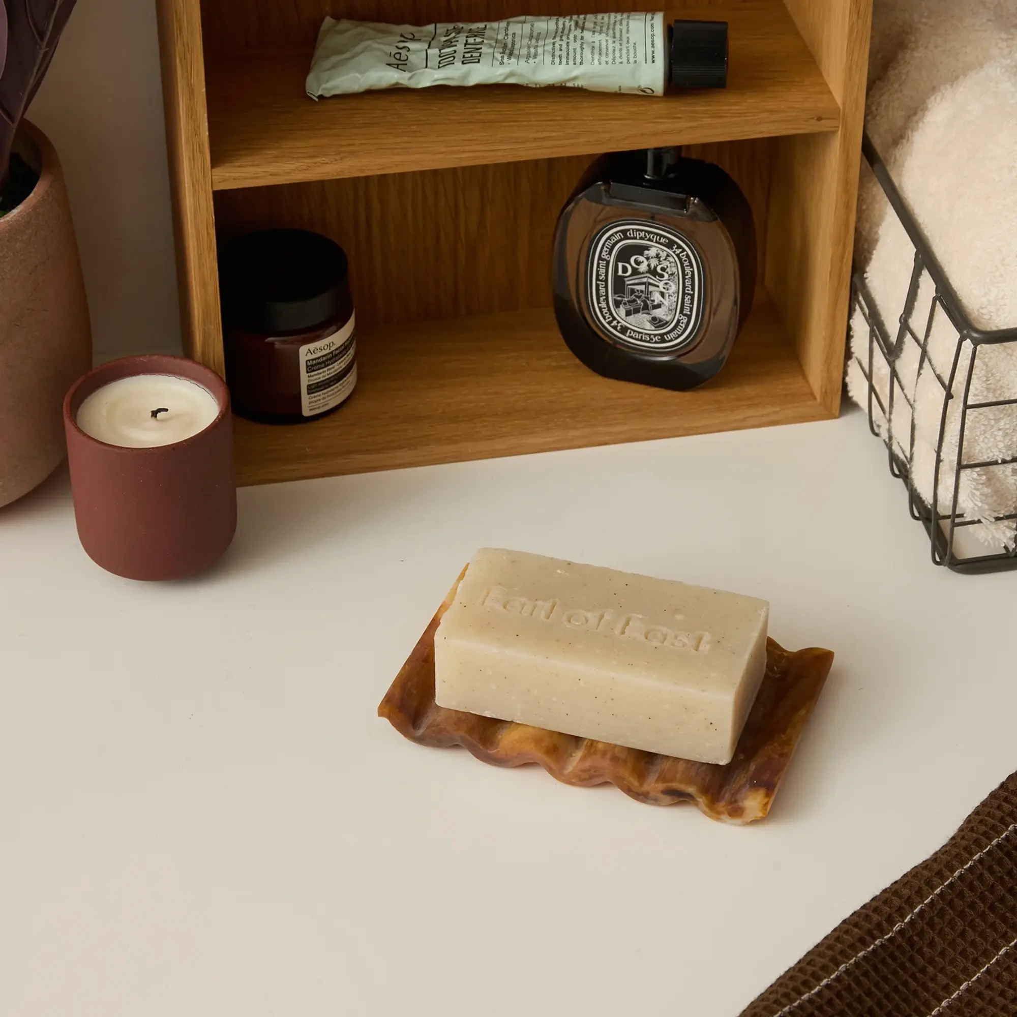 ferm LIVING Mist Soap Dish Sugar Kelp
