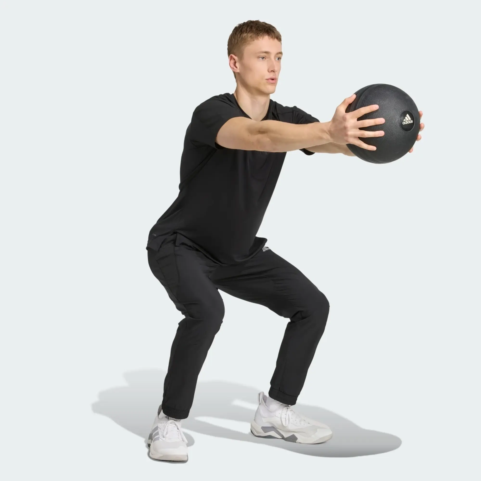 adidas Tech Apparel Trackpant