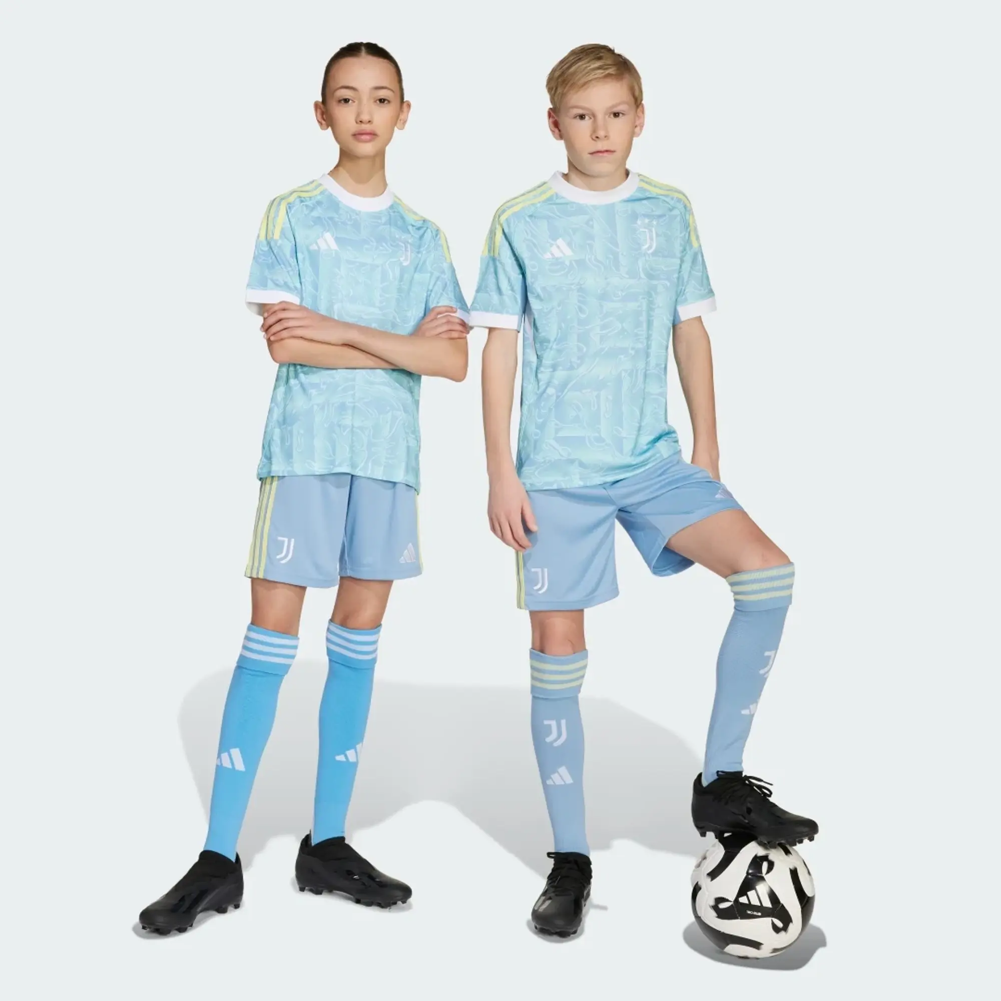 adidas Juventus 25/26 Away Shorts Kids