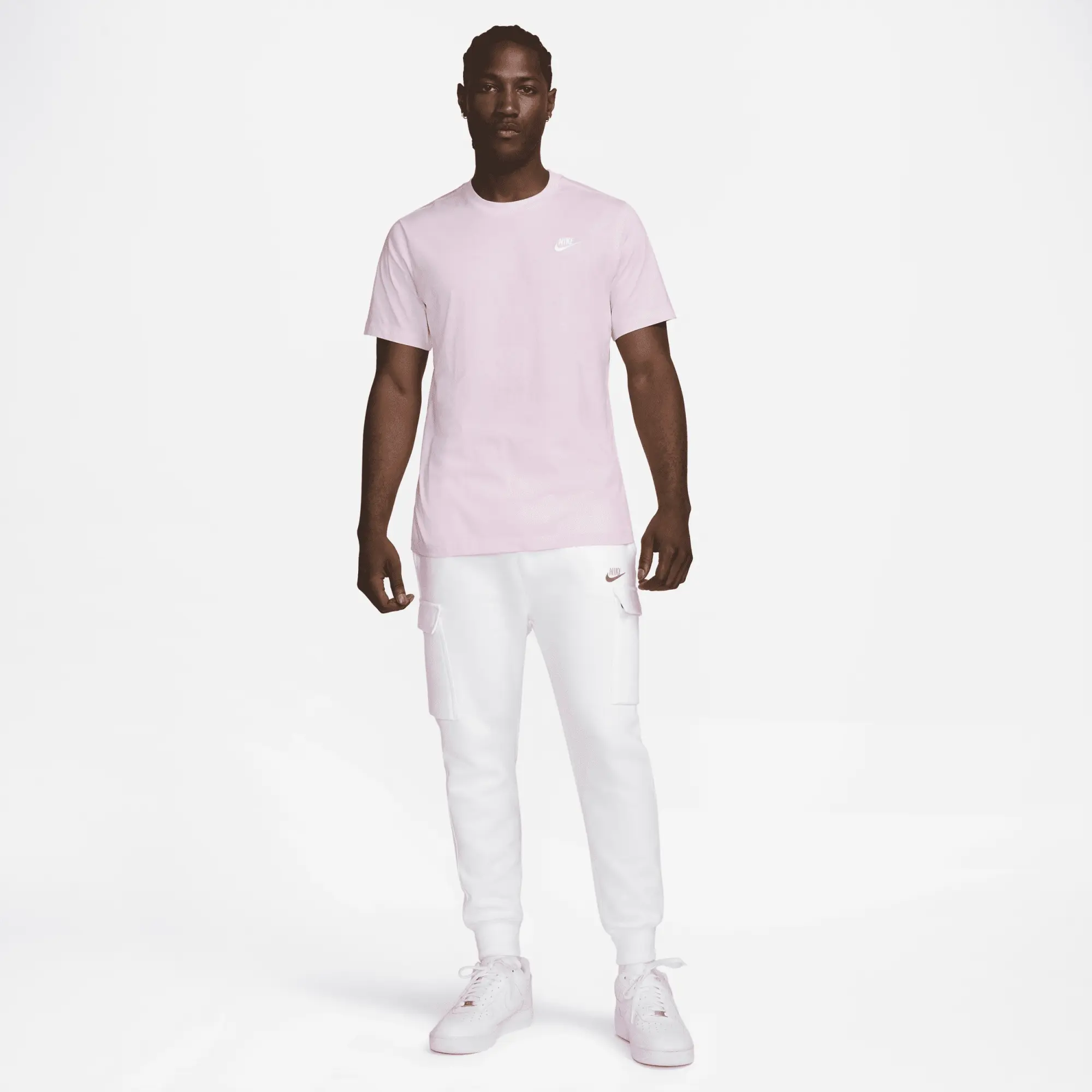 Nike Sportswear Club Men's T-Shirt - Pink