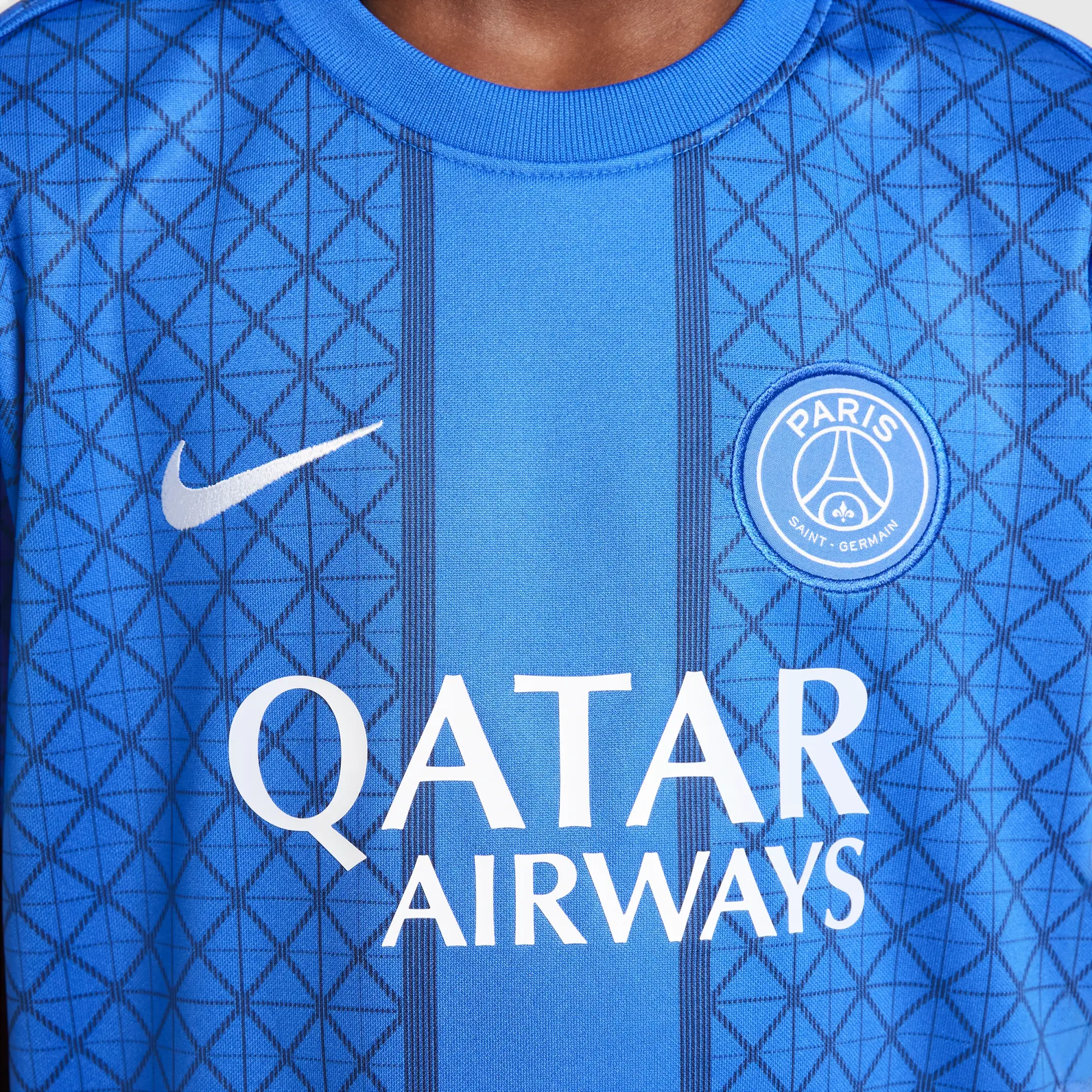 Nike Paris Saint-Germain Academy Pro Home Younger Kids' Jordan Dri-FIT Football Pre-Match Short-Sleeve Top - Blue - Polyester