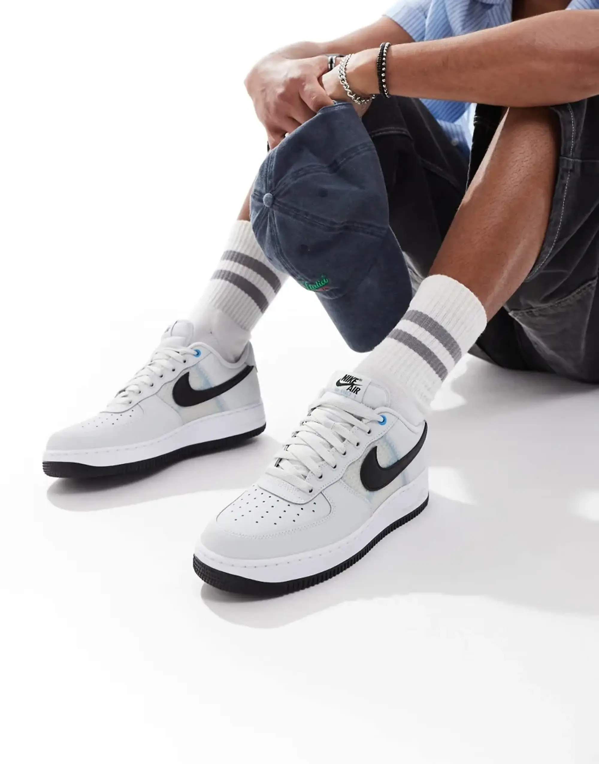 Nike Air Force 1'07 Lv8 Unisex Trainers In Grey And Black
