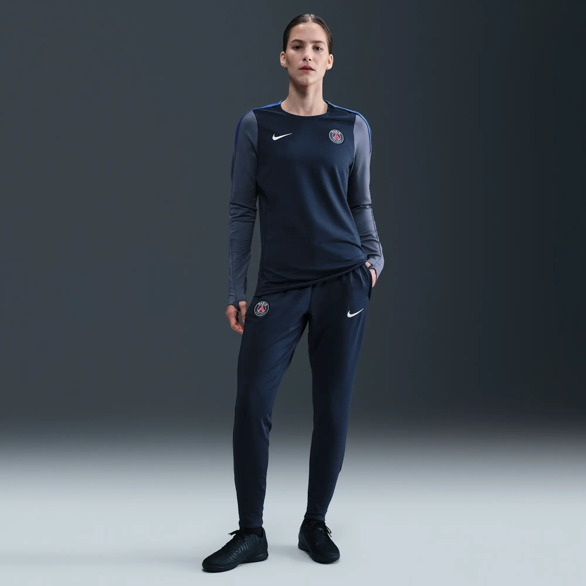 Paris Saint-Germain Strike Women's Nike Dri-FIT Football Knit Pants - Blue - Polyester/Elastane