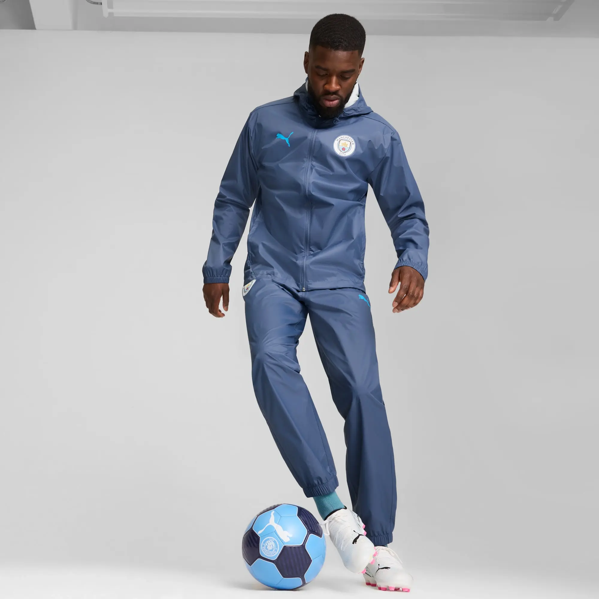 PUMA Manchester City All-Weather Training Jacket Men, Inky Blue/Magic Blue, size 3XL