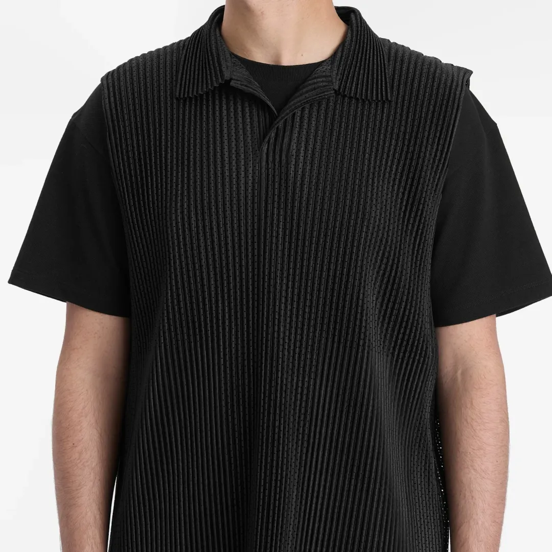 Homme Plissé Issey Miyake Men's Pleated Mesh Vest Black