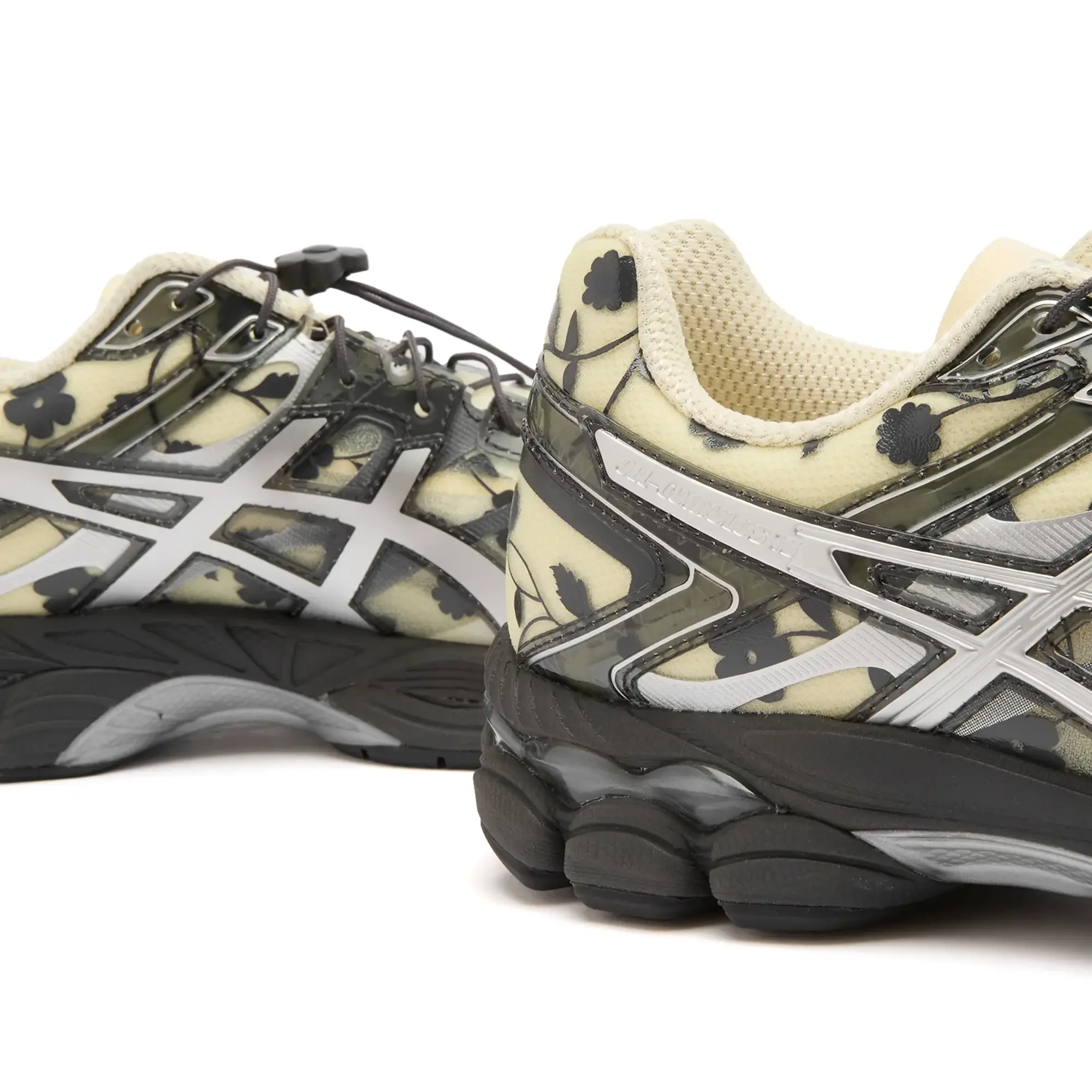 Asics Women's Gel Cumulus 16 SSCB Ivory/Black