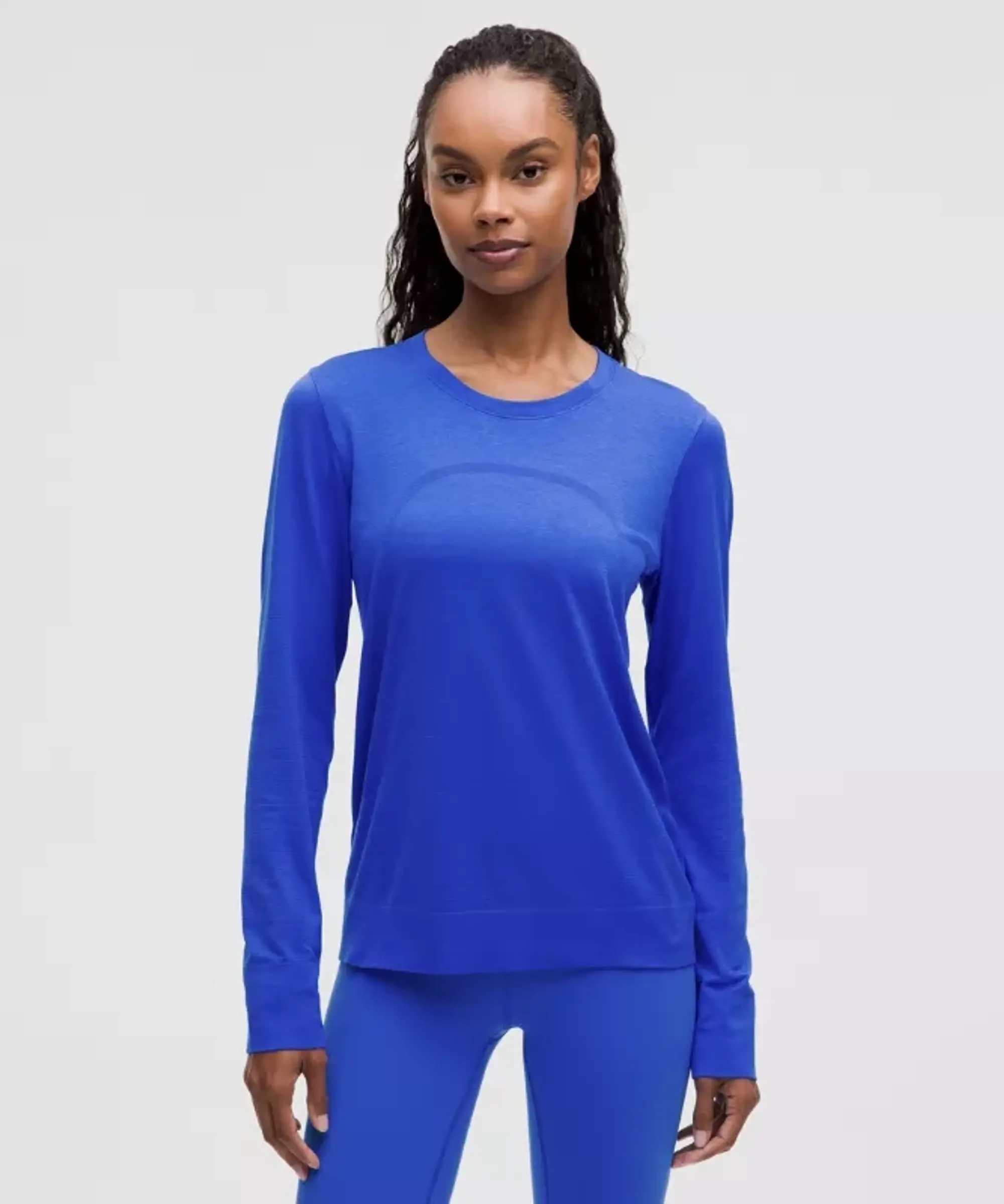 lululemon – Women's Swiftly Relaxed Long-Sleeve Shirt Hip Length – Color Blue/Neon – Size 0